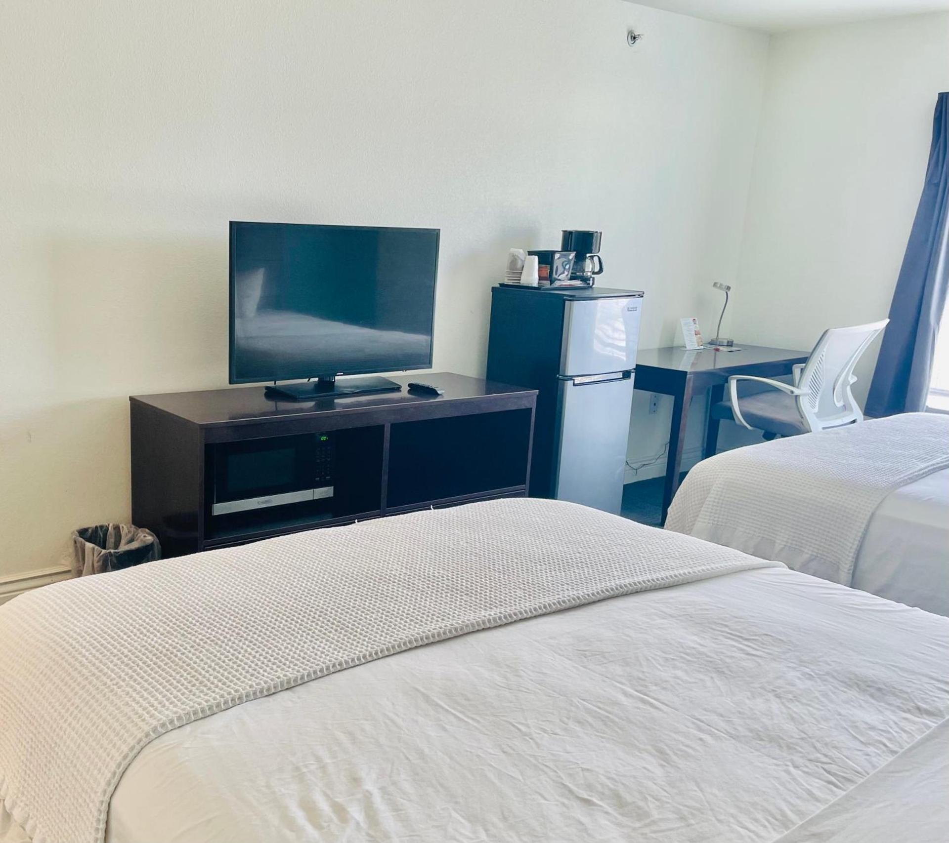 FairBridge Inn & Suites Cuero photo 21