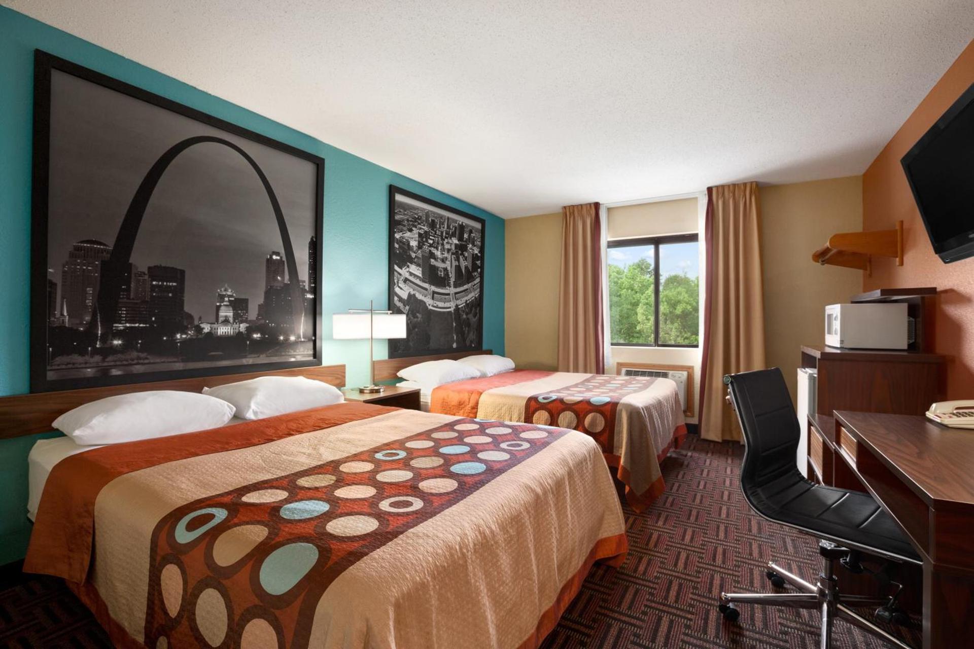 Super 8 by Wyndham Fairview Heights-St. Louis photo 7
