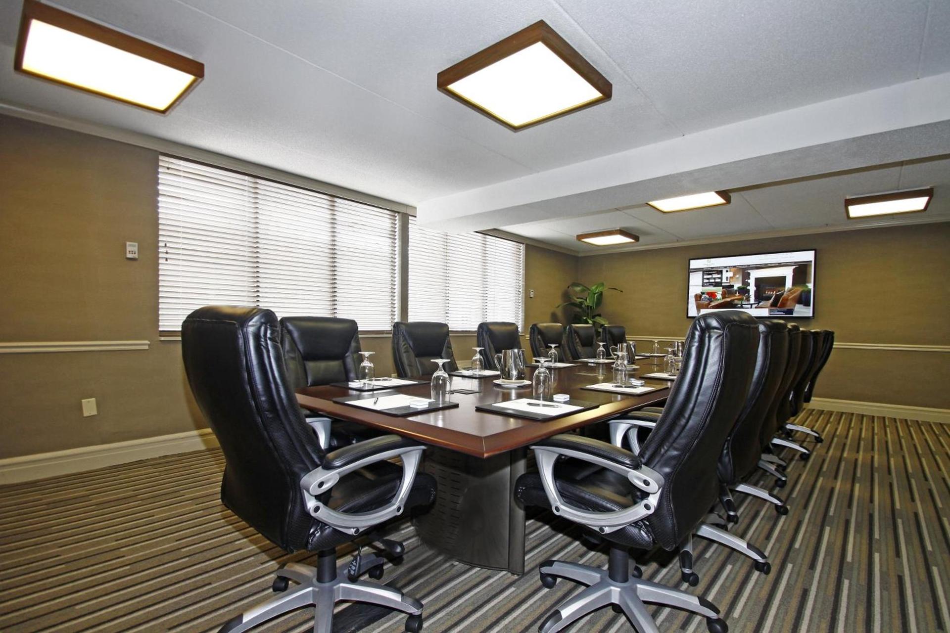 Ethan Allen Hotel photo 9