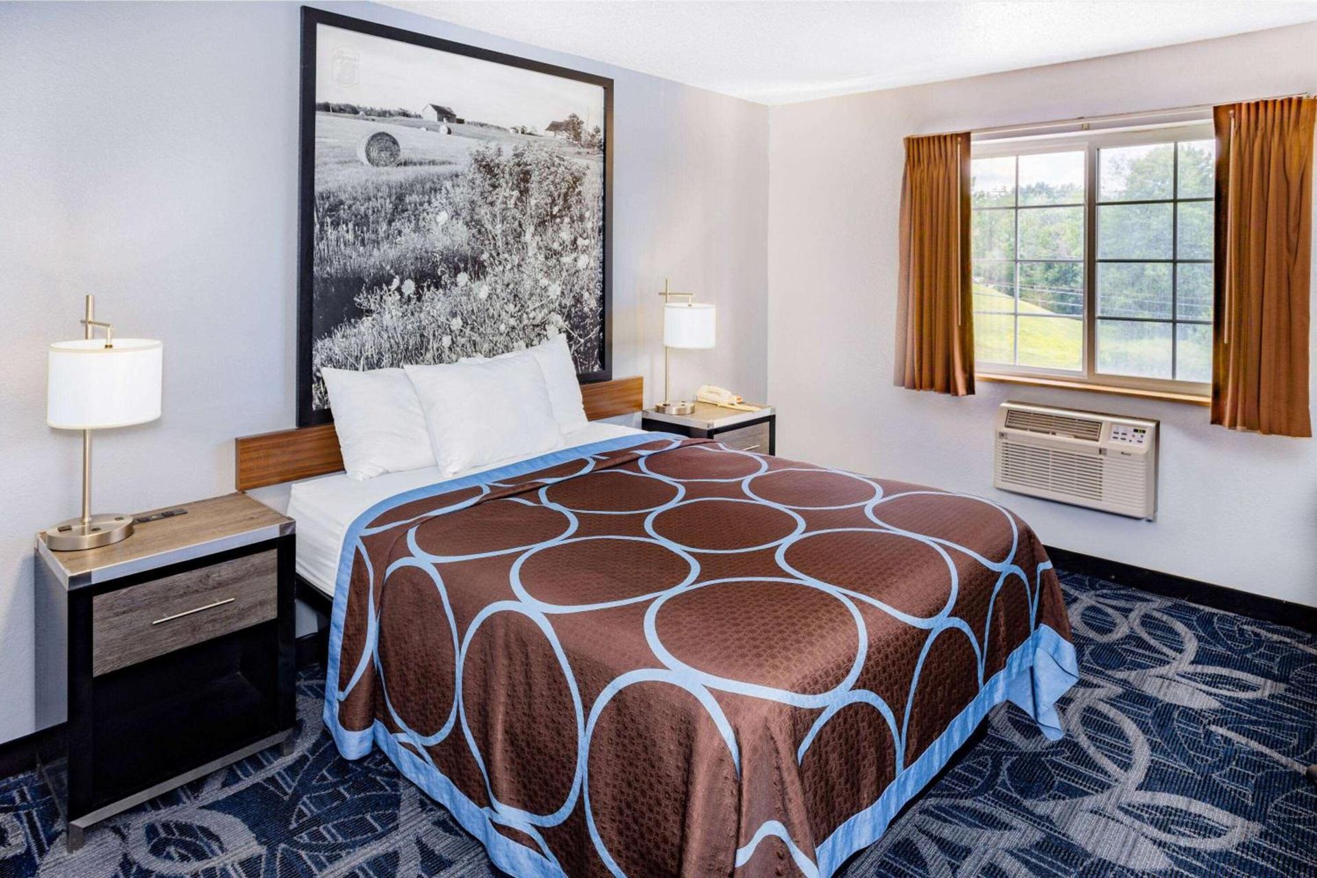 Super 8 by Wyndham Johnstown/Gloversville photo 8