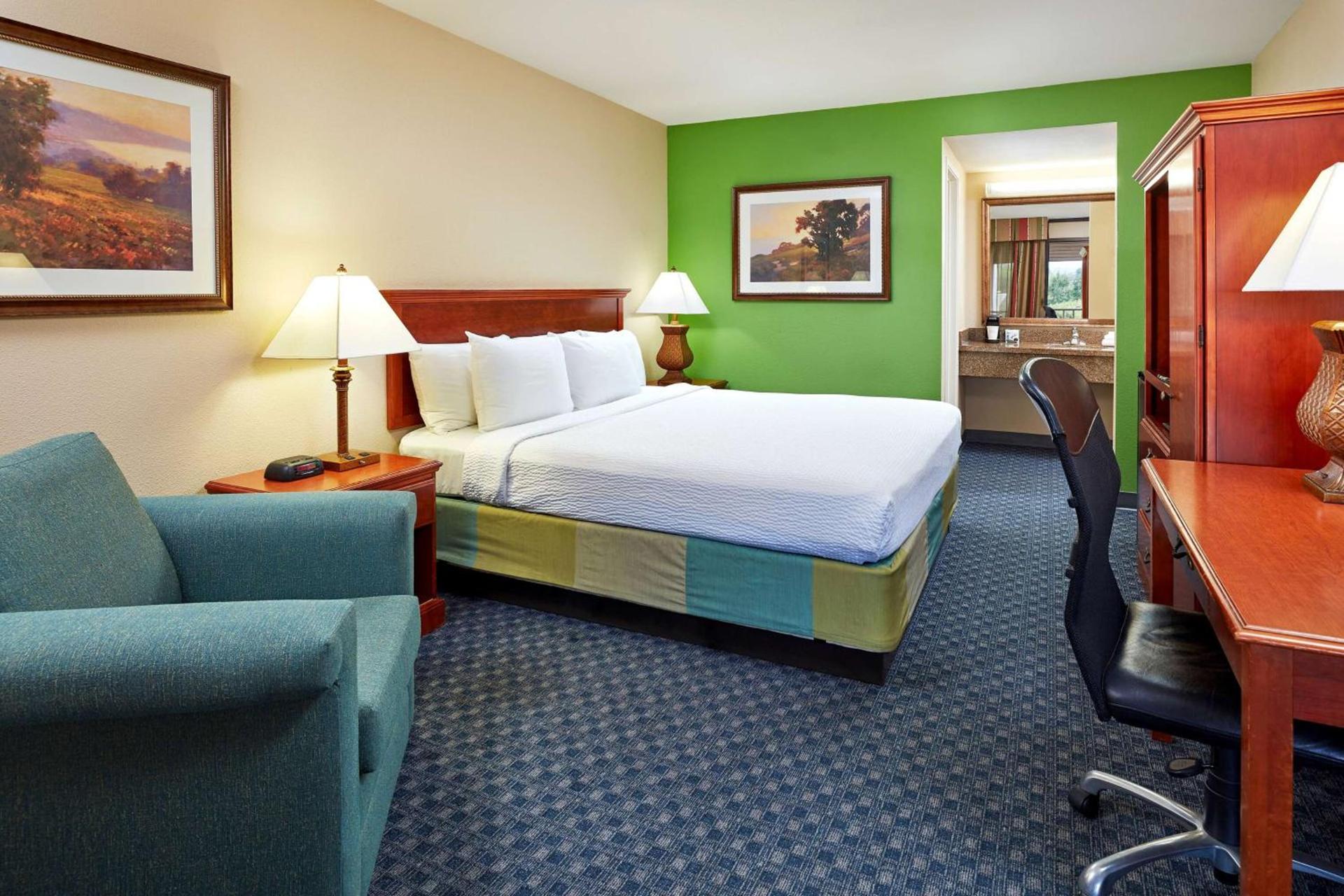 La Quinta by Wyndham Thousand Oaks-Newbury Park photo 15