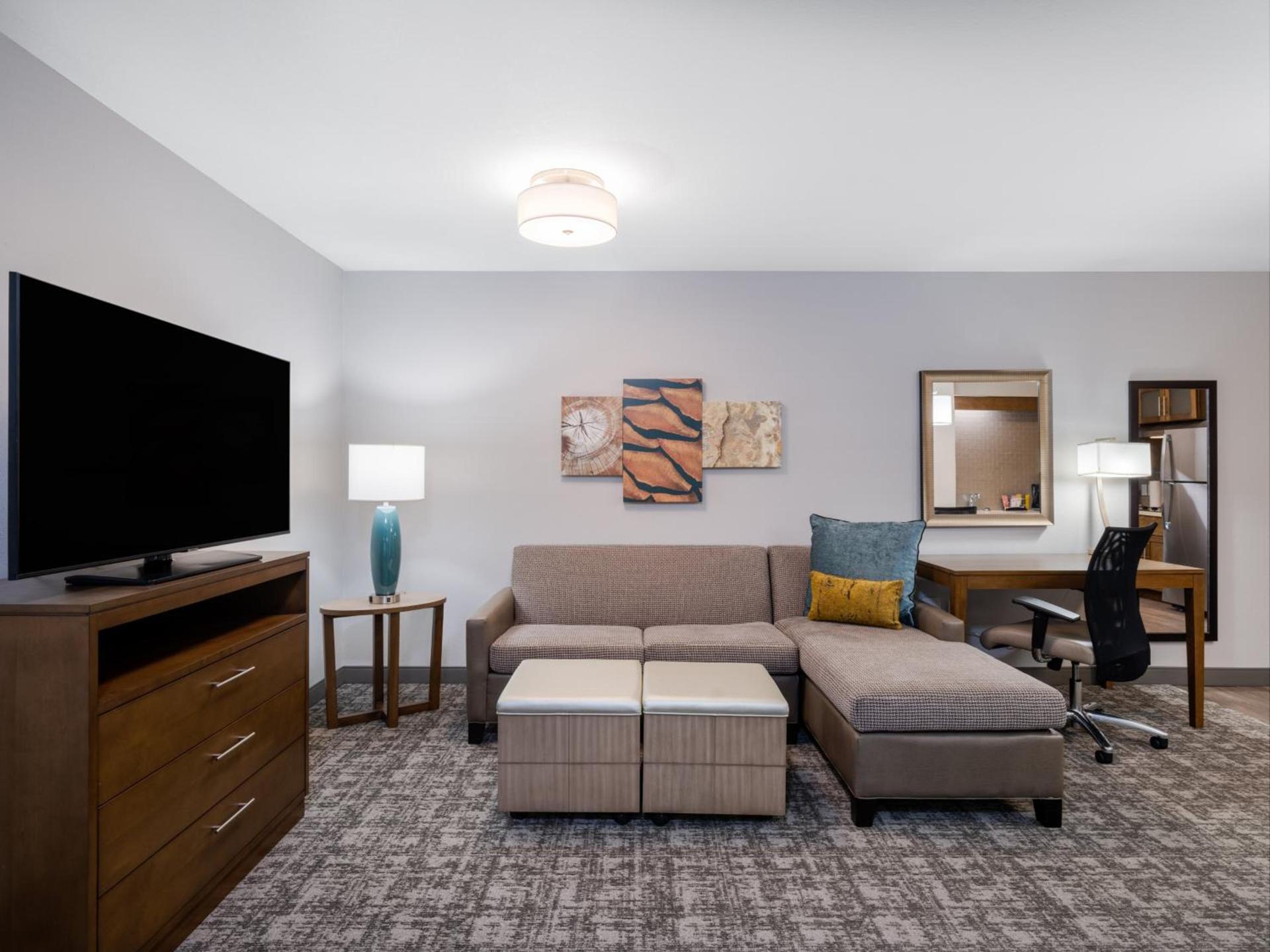 Staybridge Suites - Sioux City Southeast by IHG photo 53