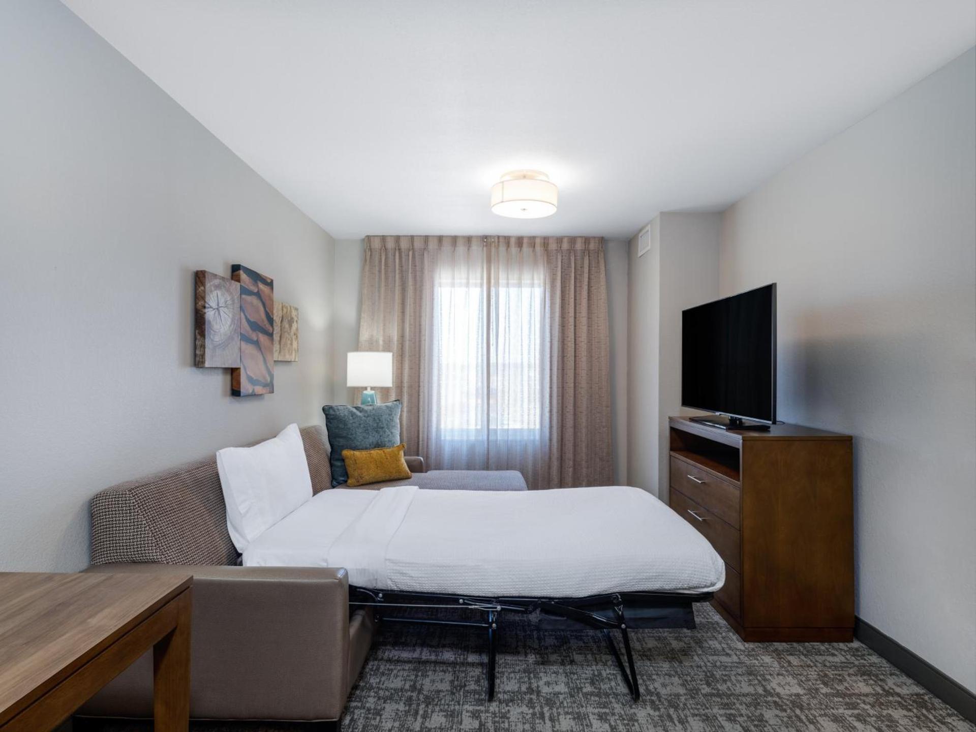Staybridge Suites - Sioux City Southeast by IHG photo 38