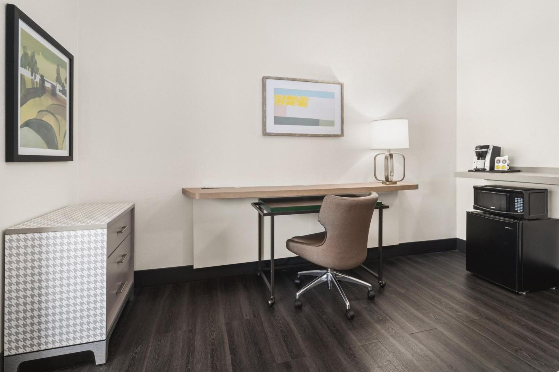 Holiday Inn & Suites Bothell an IHG Hotel photo 46