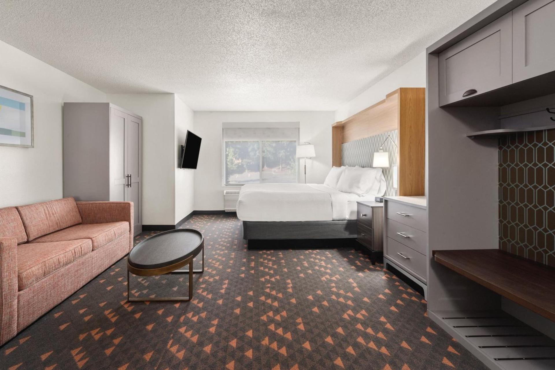 Holiday Inn & Suites Bothell an IHG Hotel photo 45