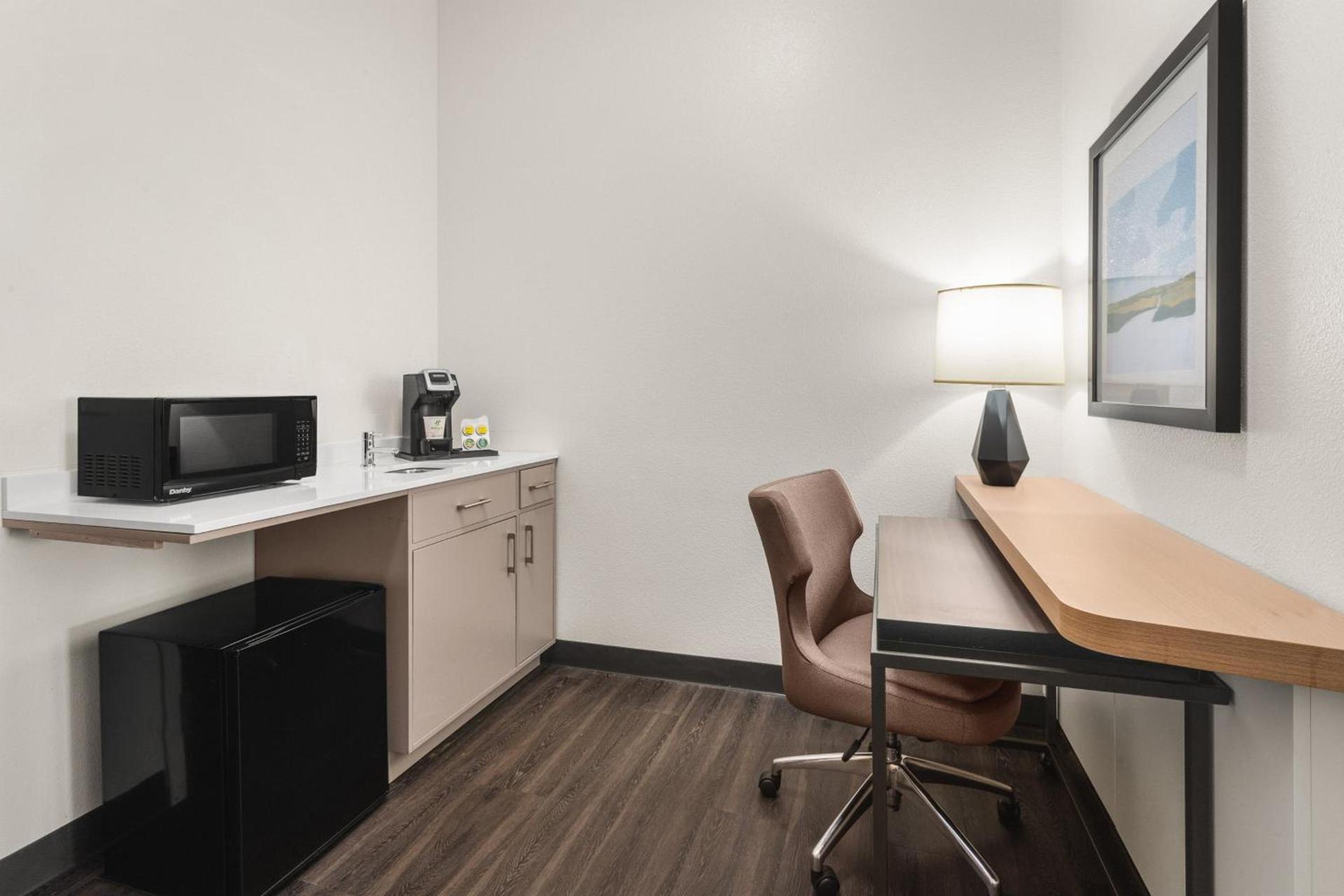 Holiday Inn & Suites Bothell an IHG Hotel photo 18