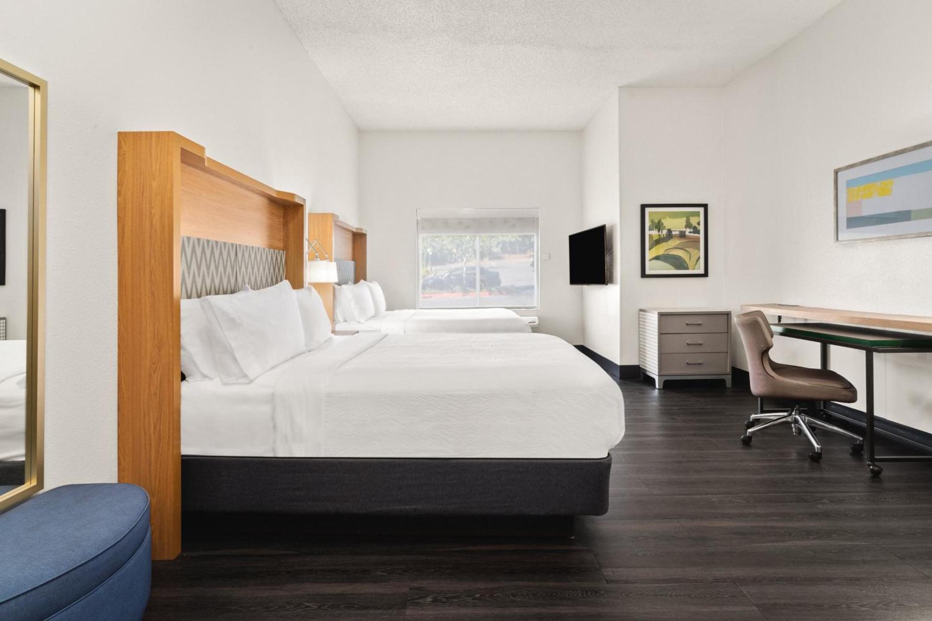 Holiday Inn & Suites Bothell an IHG Hotel photo 49