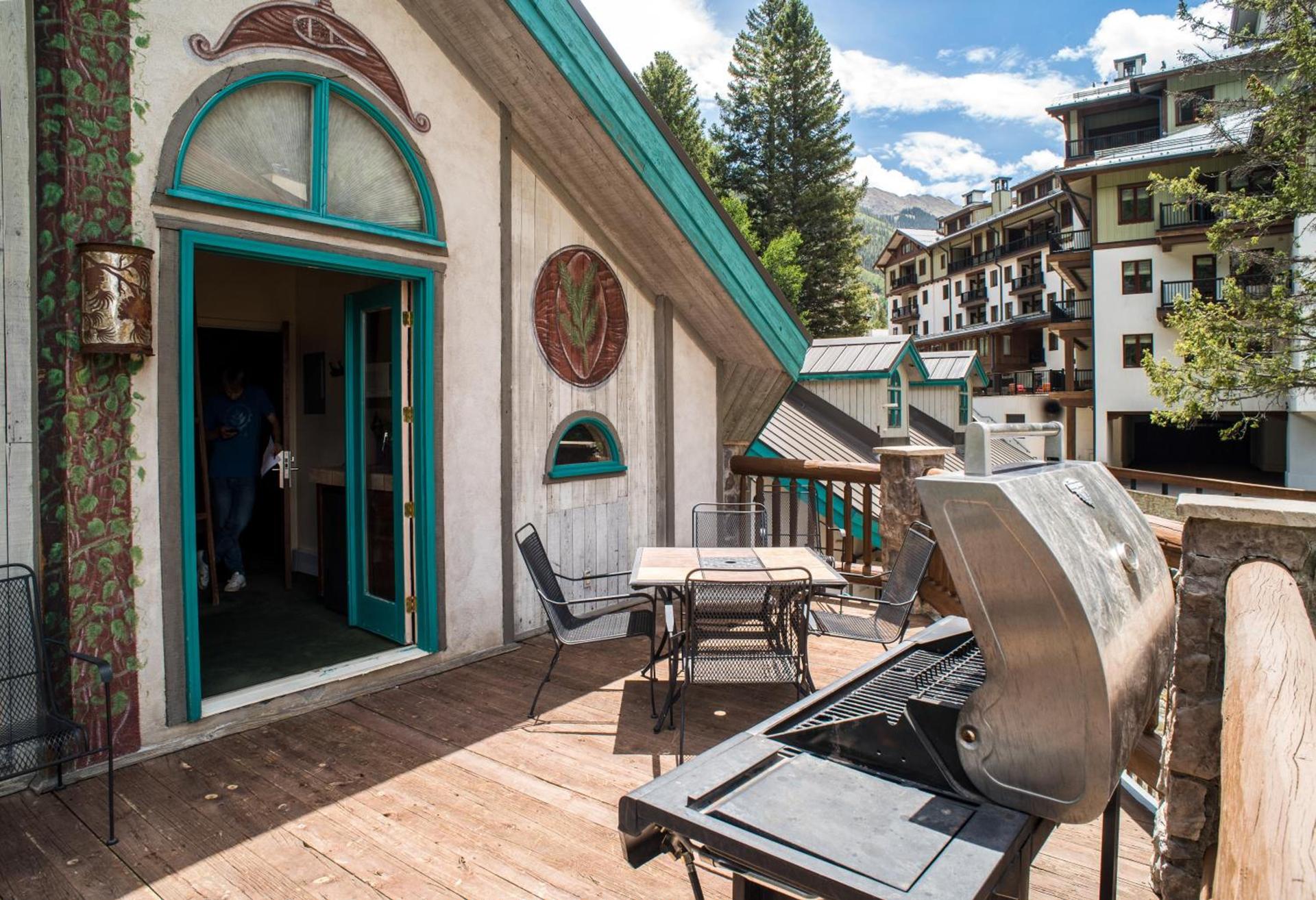 Alpine Village Suites photo 38
