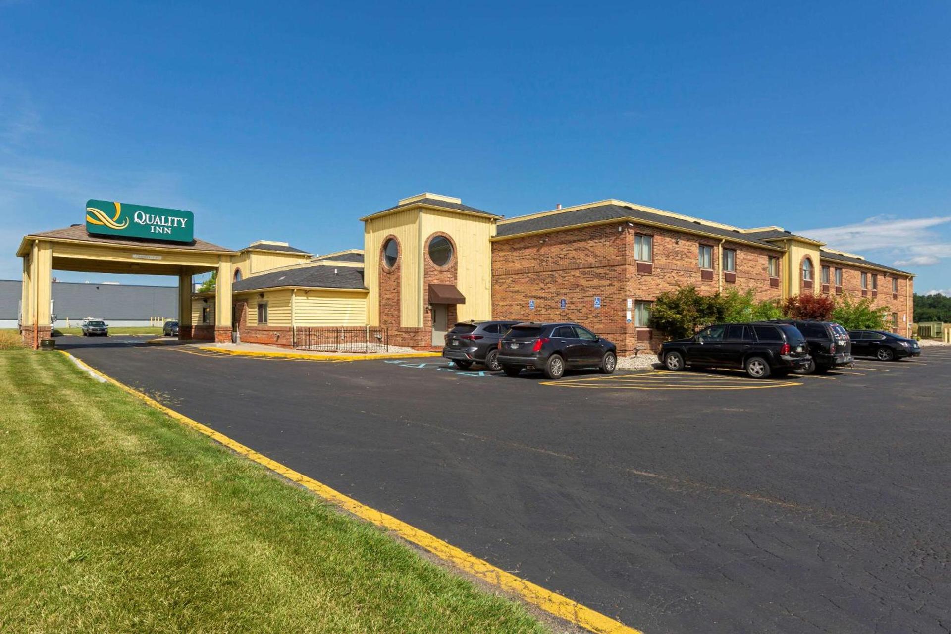 Quality Inn Alexis Rd photo 3