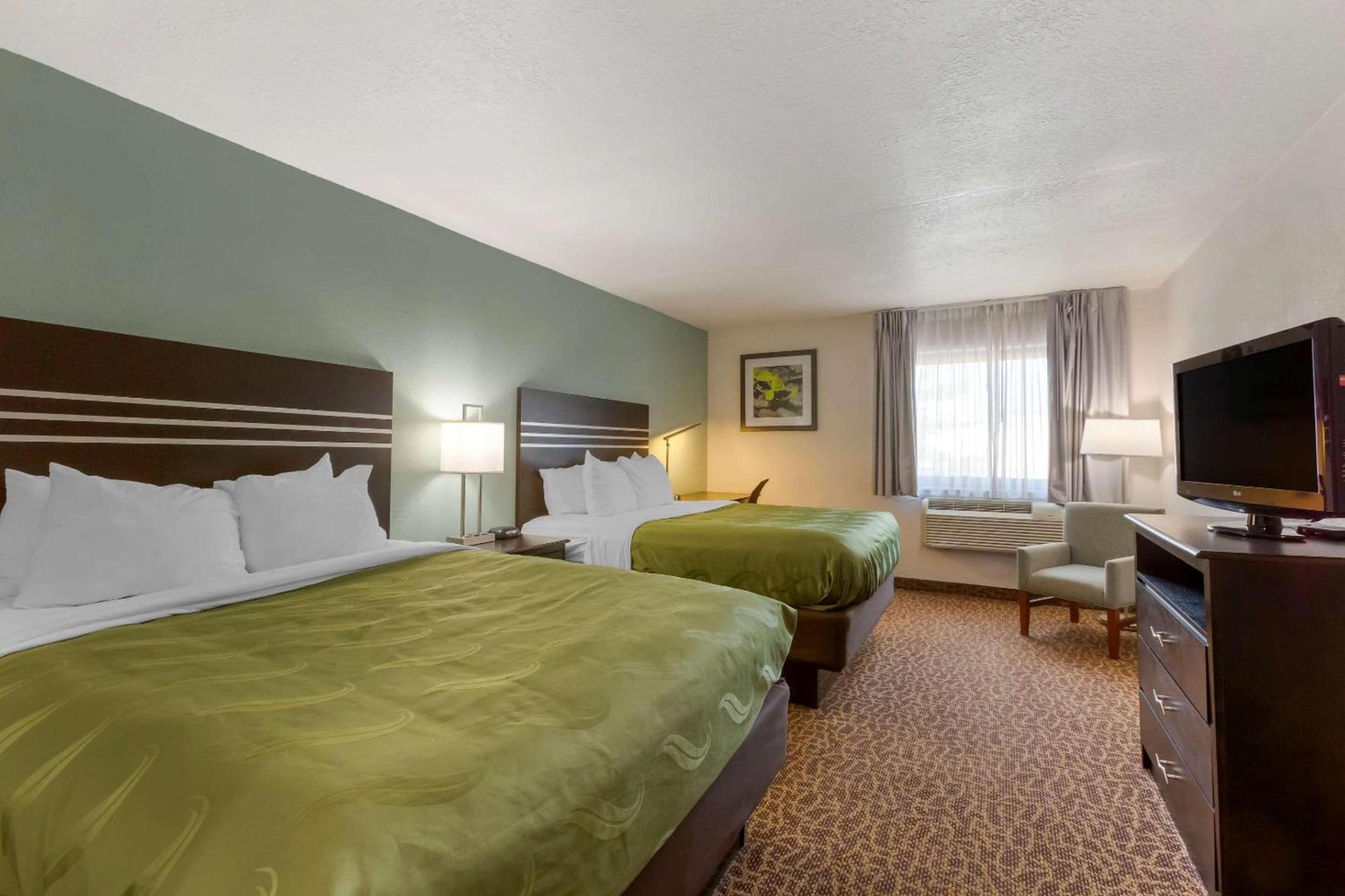 Quality Inn Alexis Rd photo 14