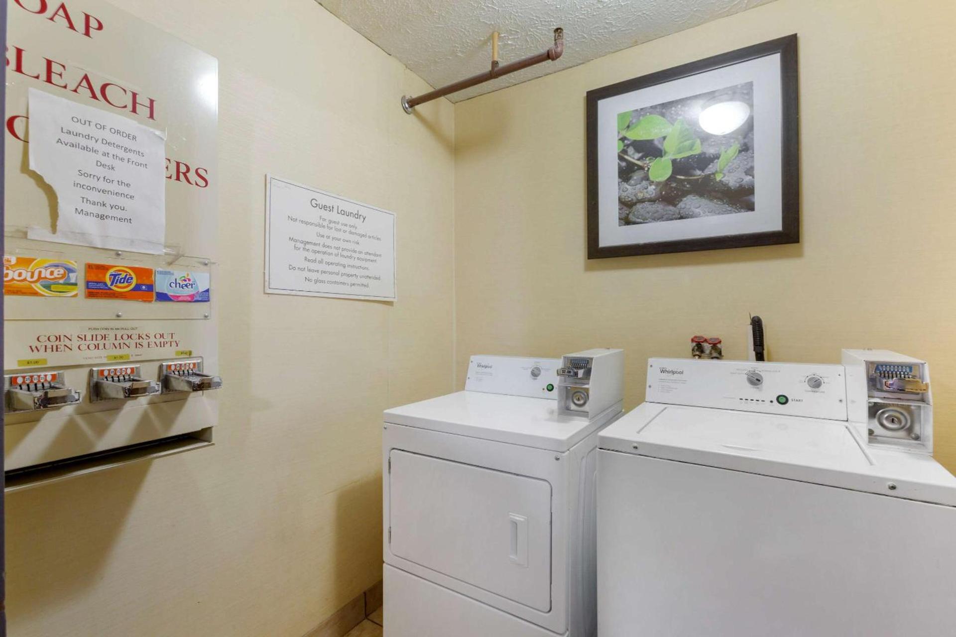 Quality Inn Alexis Rd photo 30