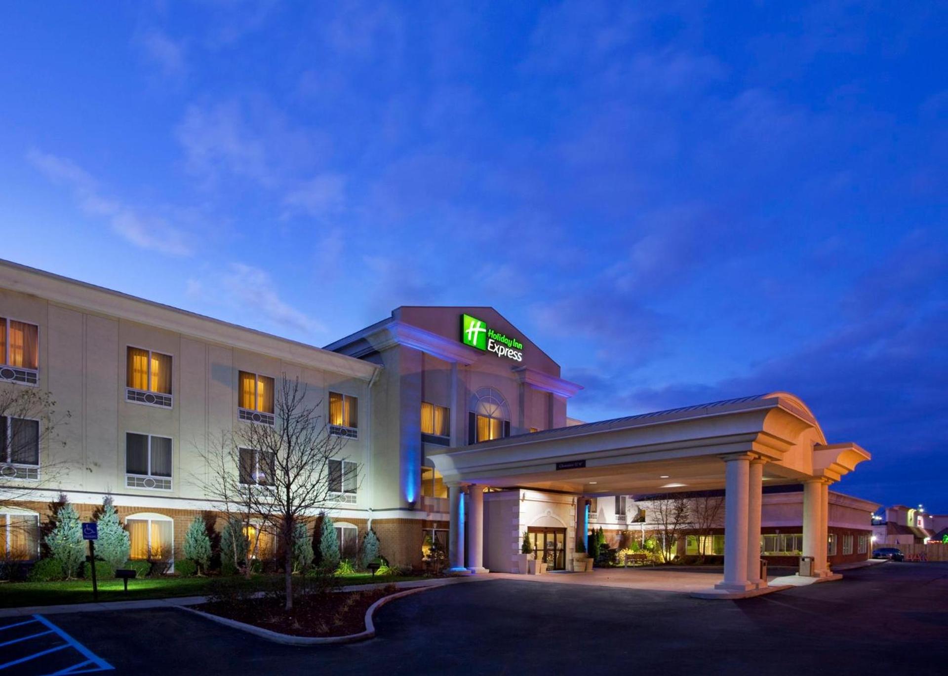 Holiday Inn Express Toledo-Oregon by IHG photo 11