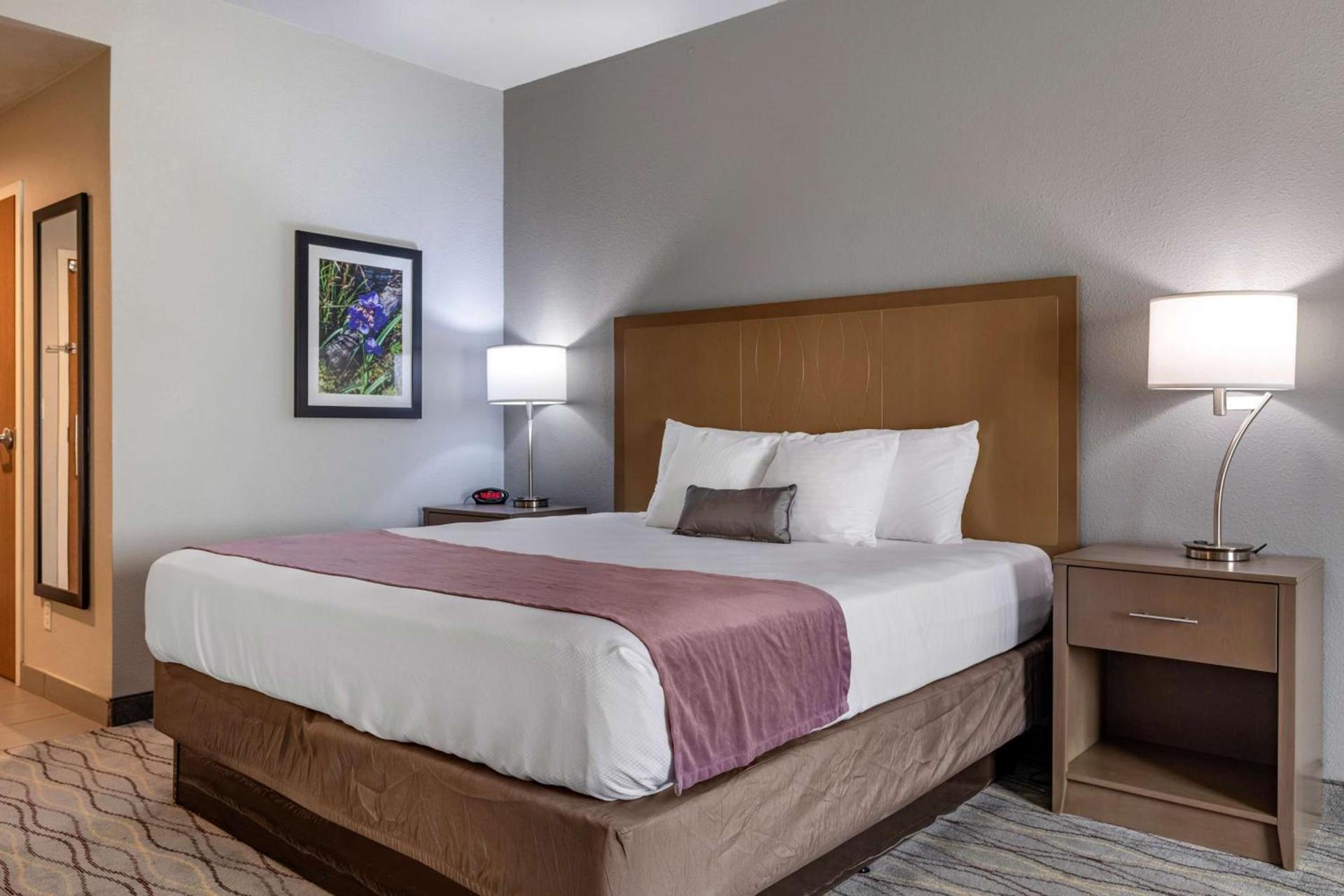 Best Western Plus Pauls Valley photo 14