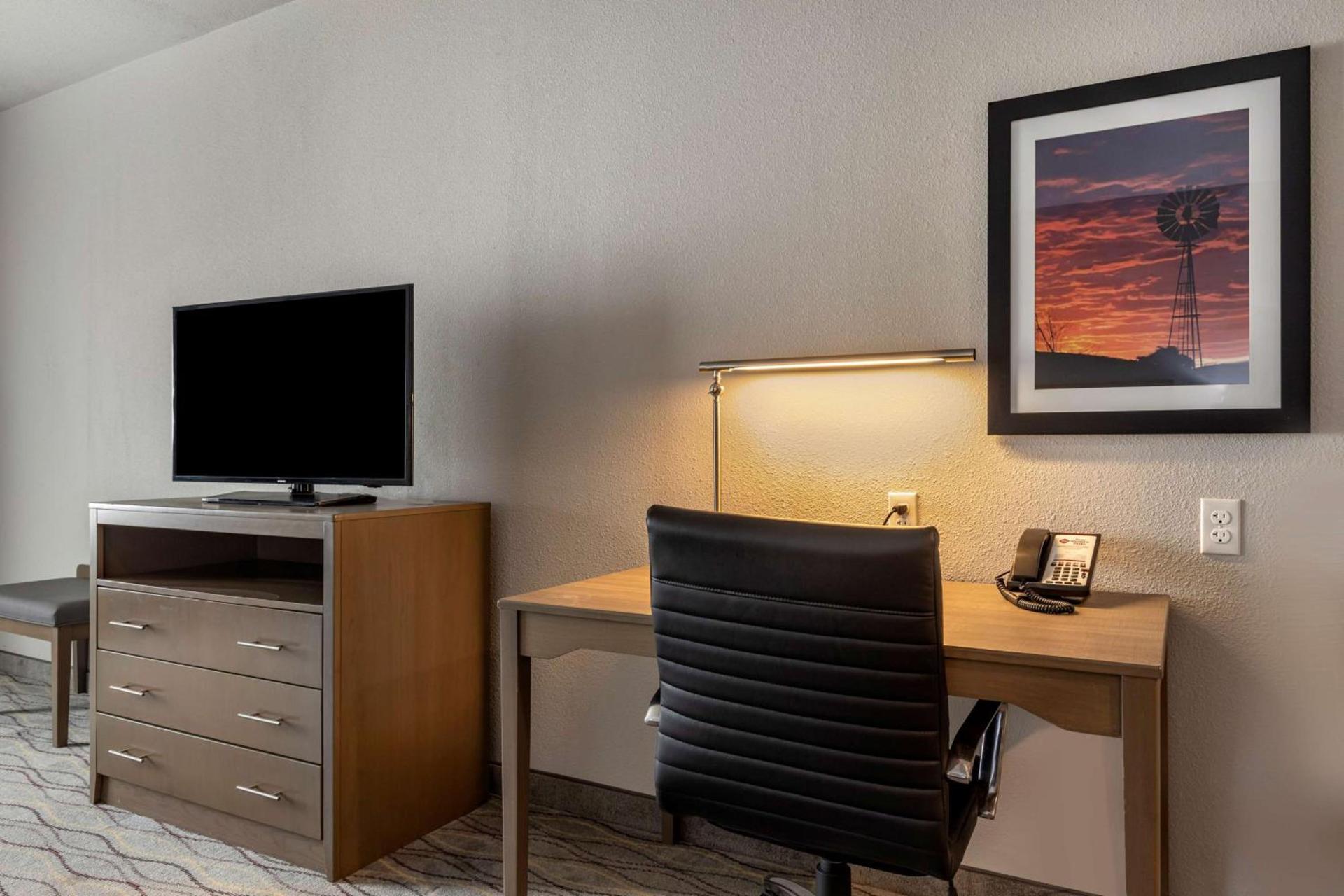 Best Western Plus Pauls Valley photo 15