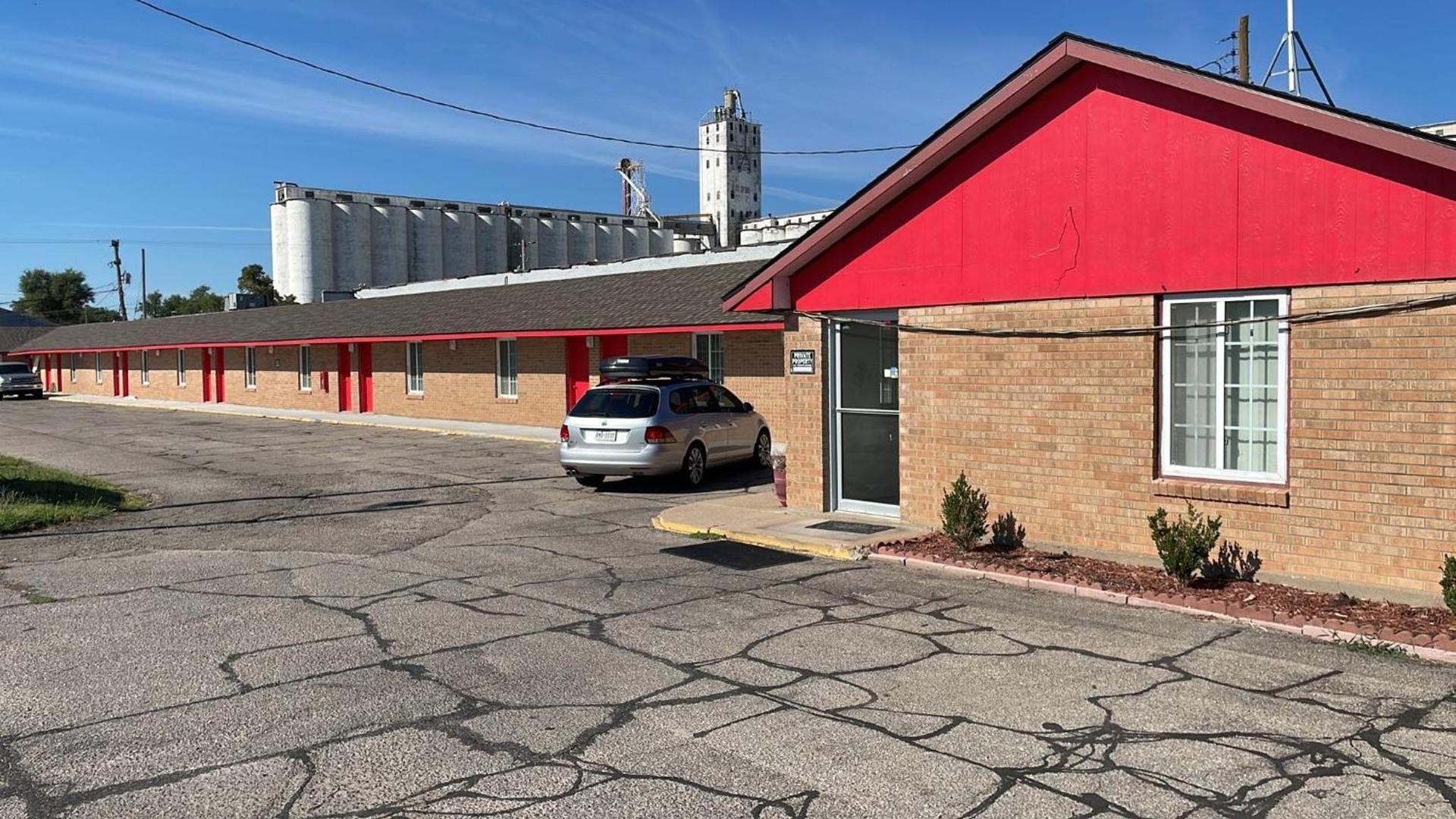 Vento Hotel — hotel in Hutchinson