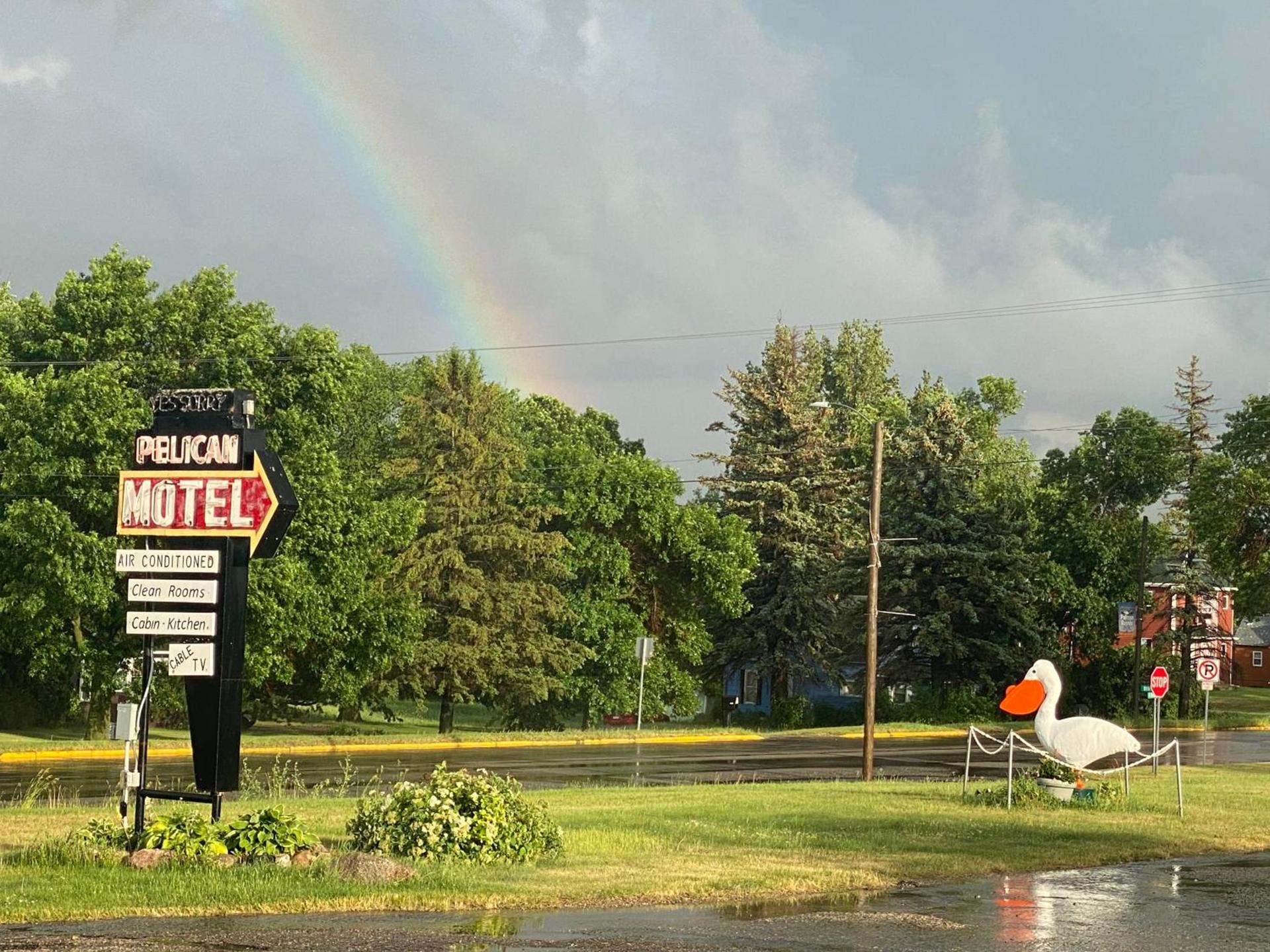 Pelican Motel photo 1