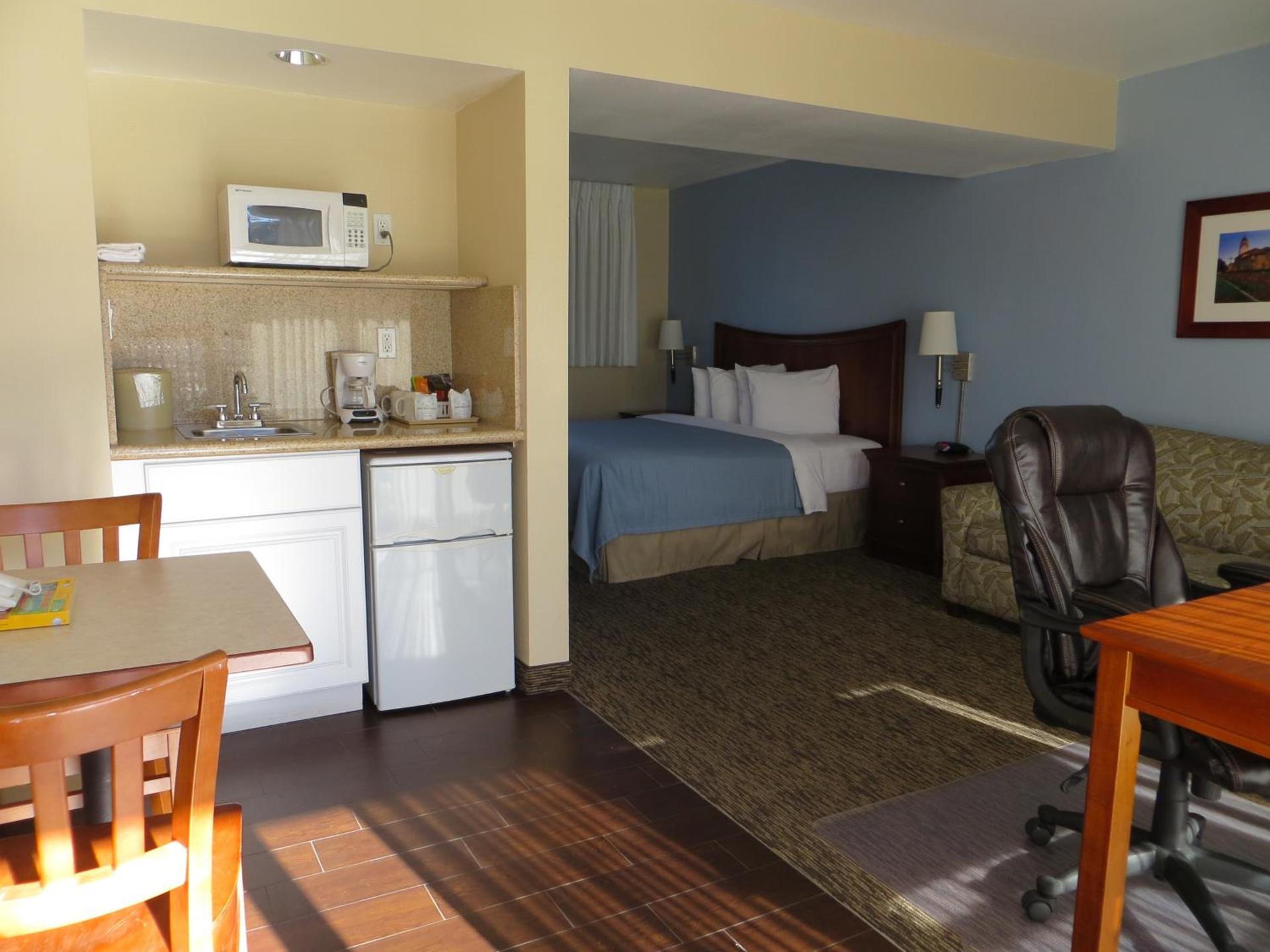 Coronet Motel photo 21