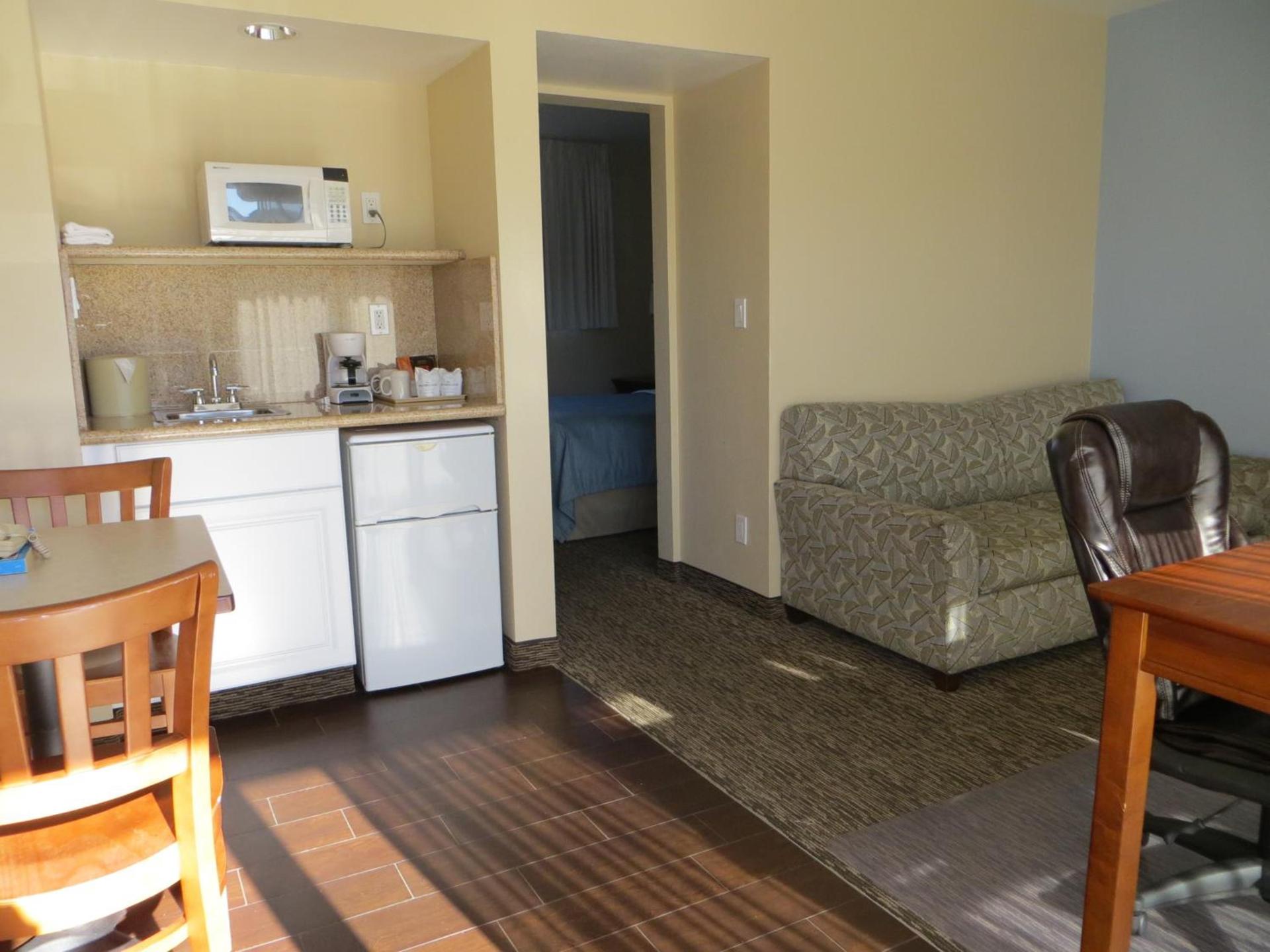 Coronet Motel photo 9