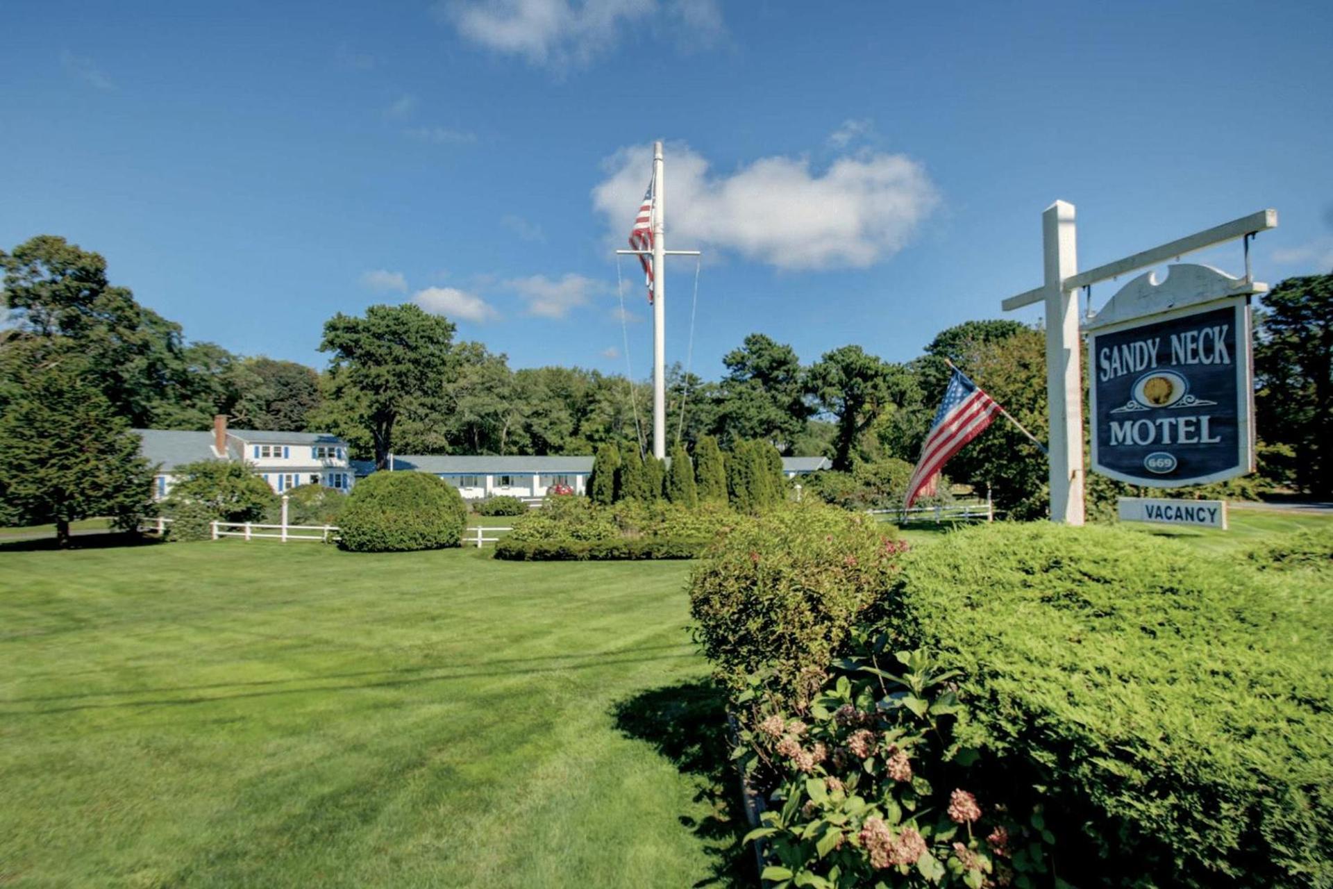 Sandy Neck Motel — hotel in Sandwich