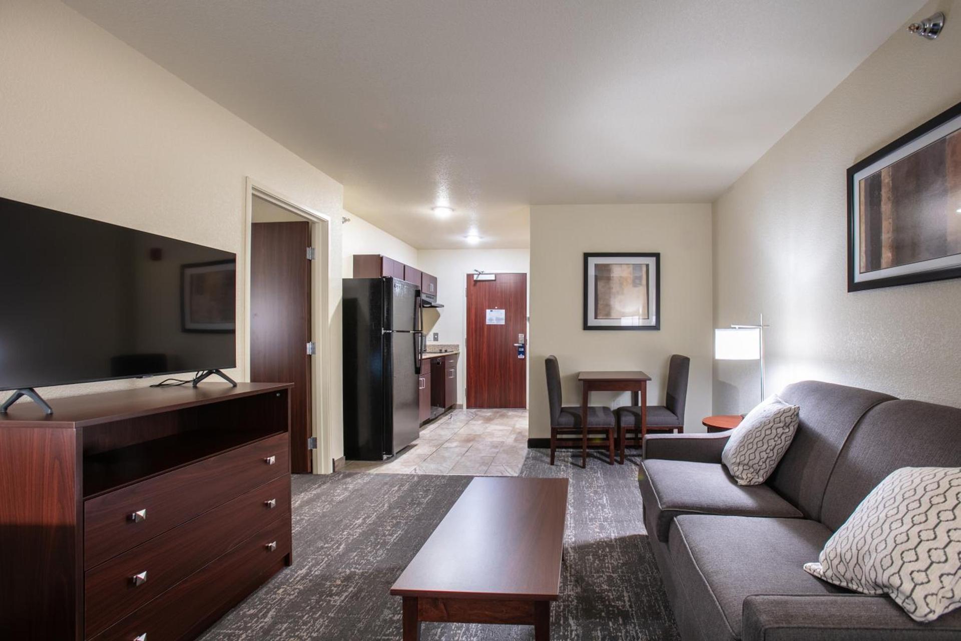 Cobblestone Inn & Suites - Pine Bluffs photo 12