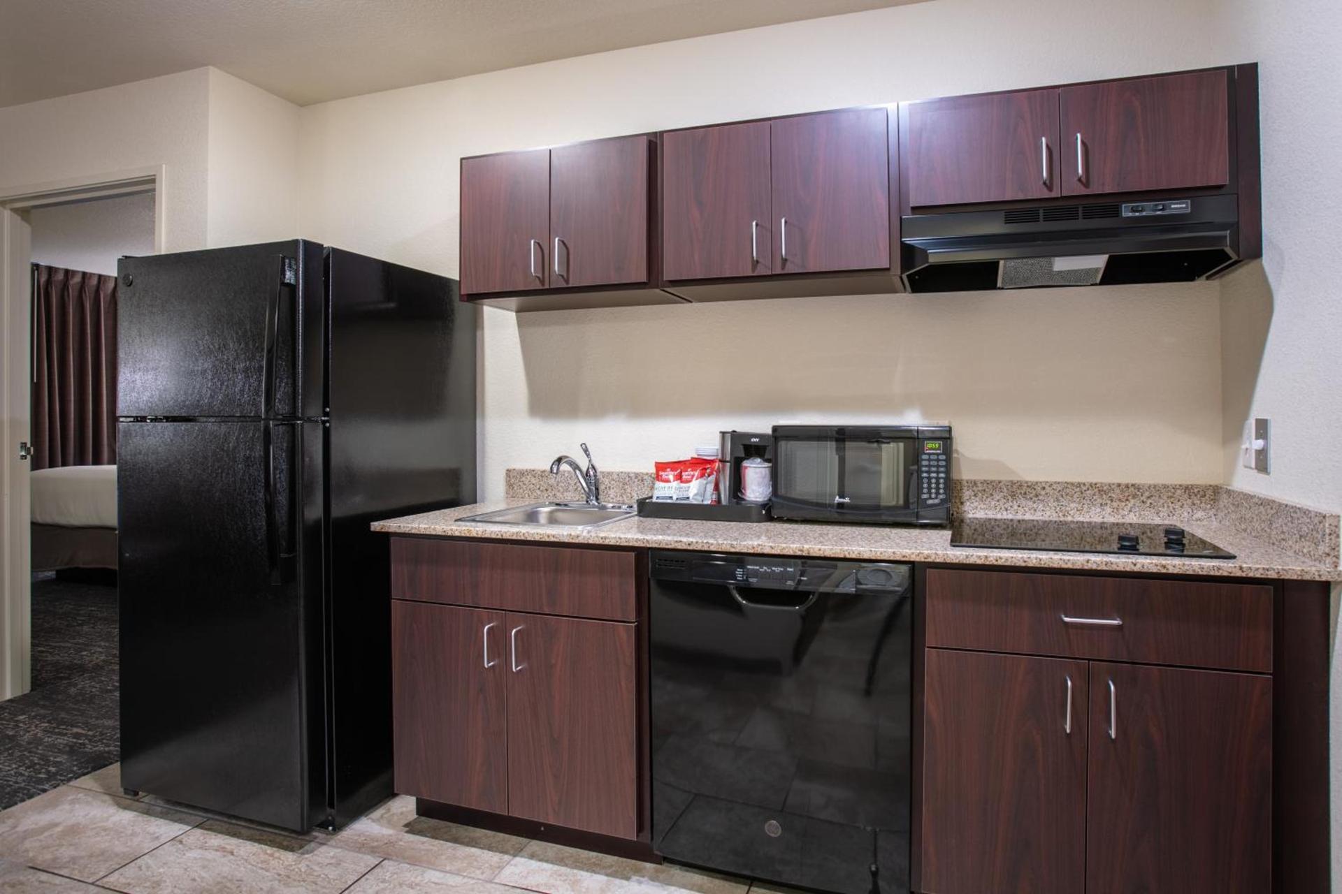 Cobblestone Inn & Suites - Pine Bluffs photo 14
