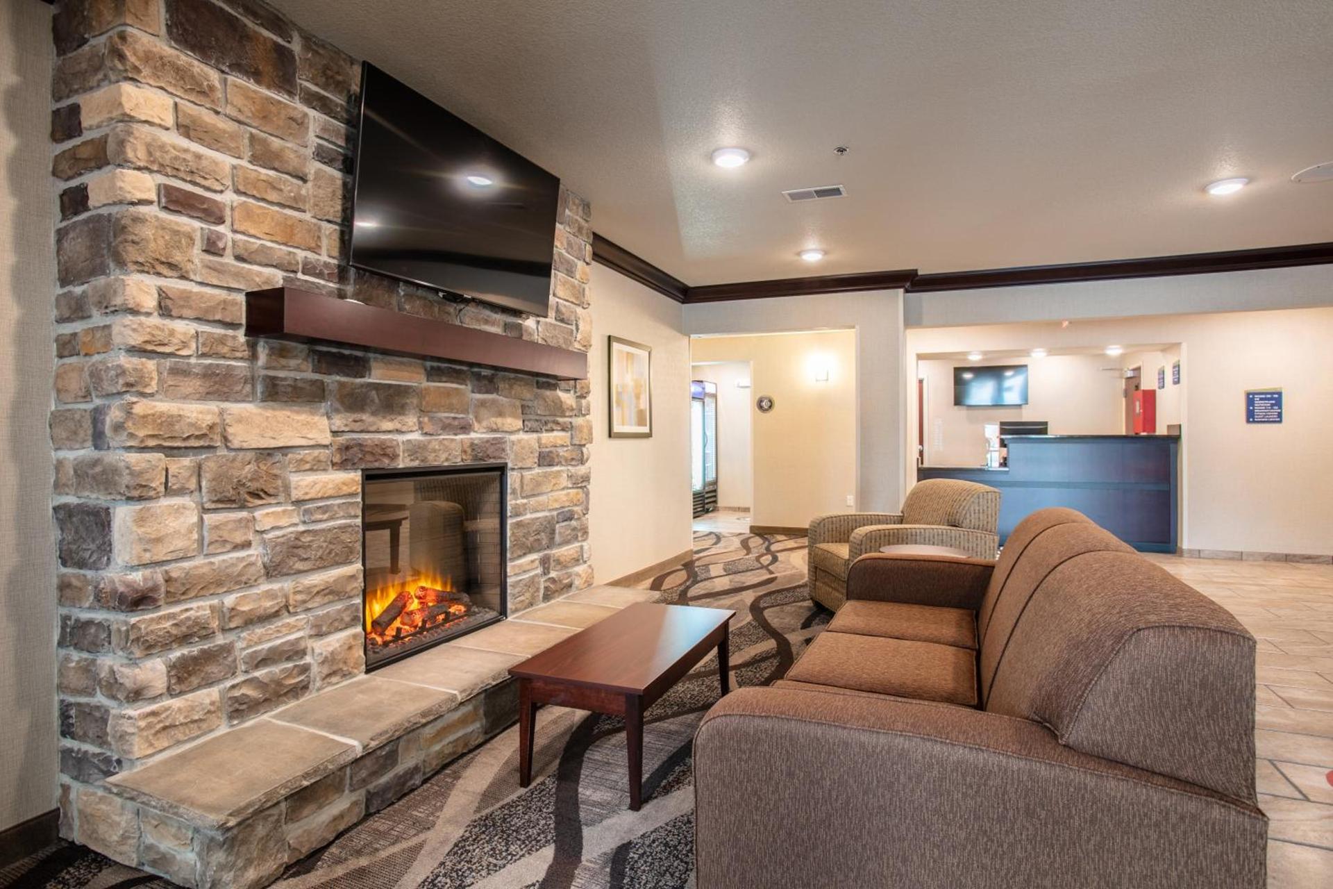 Cobblestone Inn & Suites - Pine Bluffs photo 9