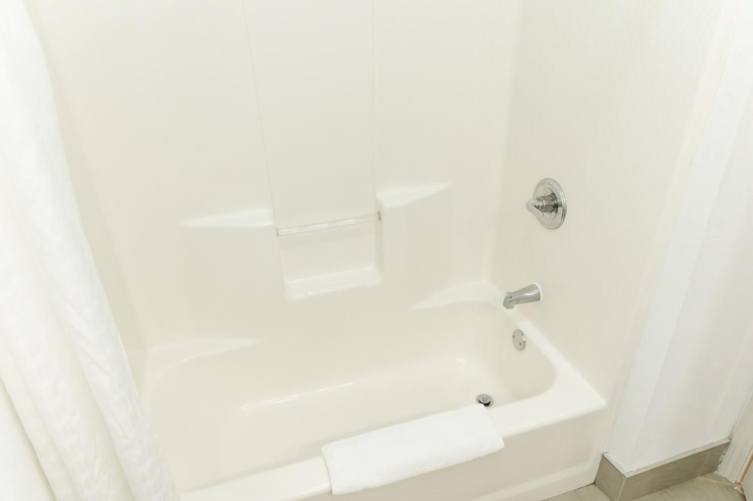 Country Inn & Suites by Radisson, Helen, GA photo 34