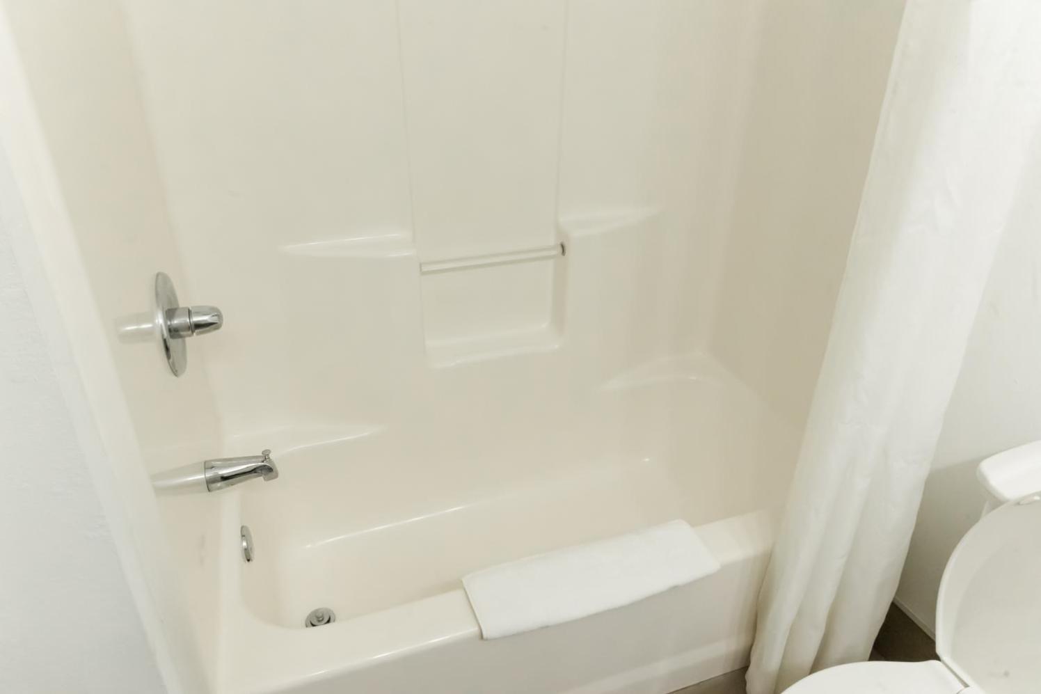 Country Inn & Suites by Radisson, Helen, GA photo 61