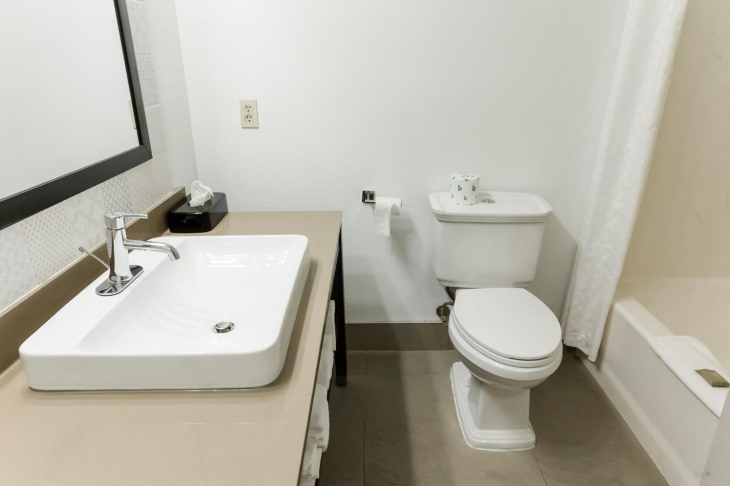 Country Inn & Suites by Radisson, Helen, GA photo 44