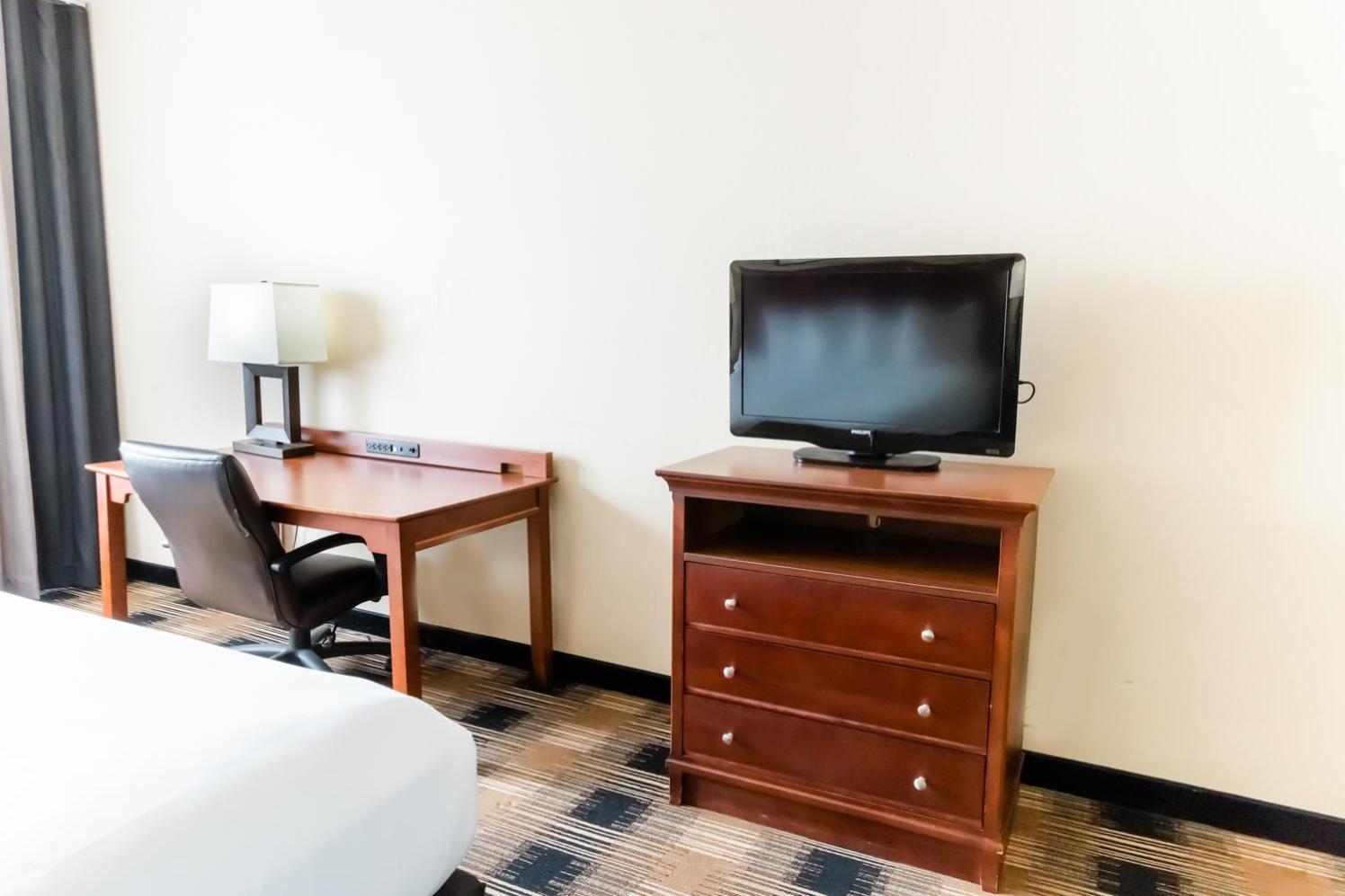 Country Inn & Suites by Radisson, Helen, GA photo 47