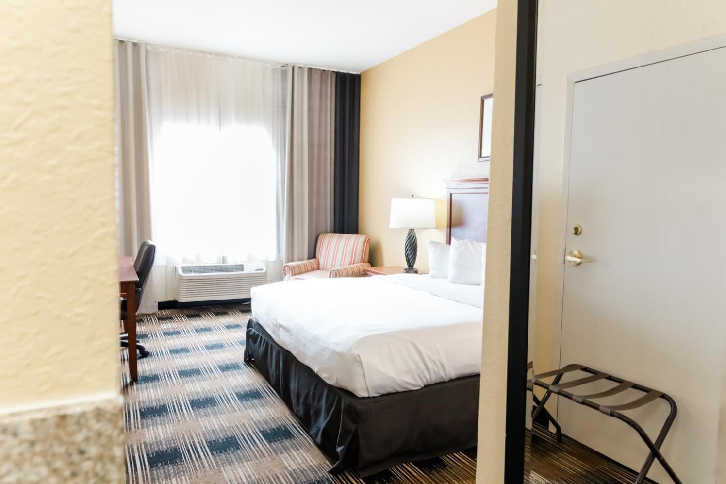 Country Inn & Suites by Radisson, Helen, GA photo 60
