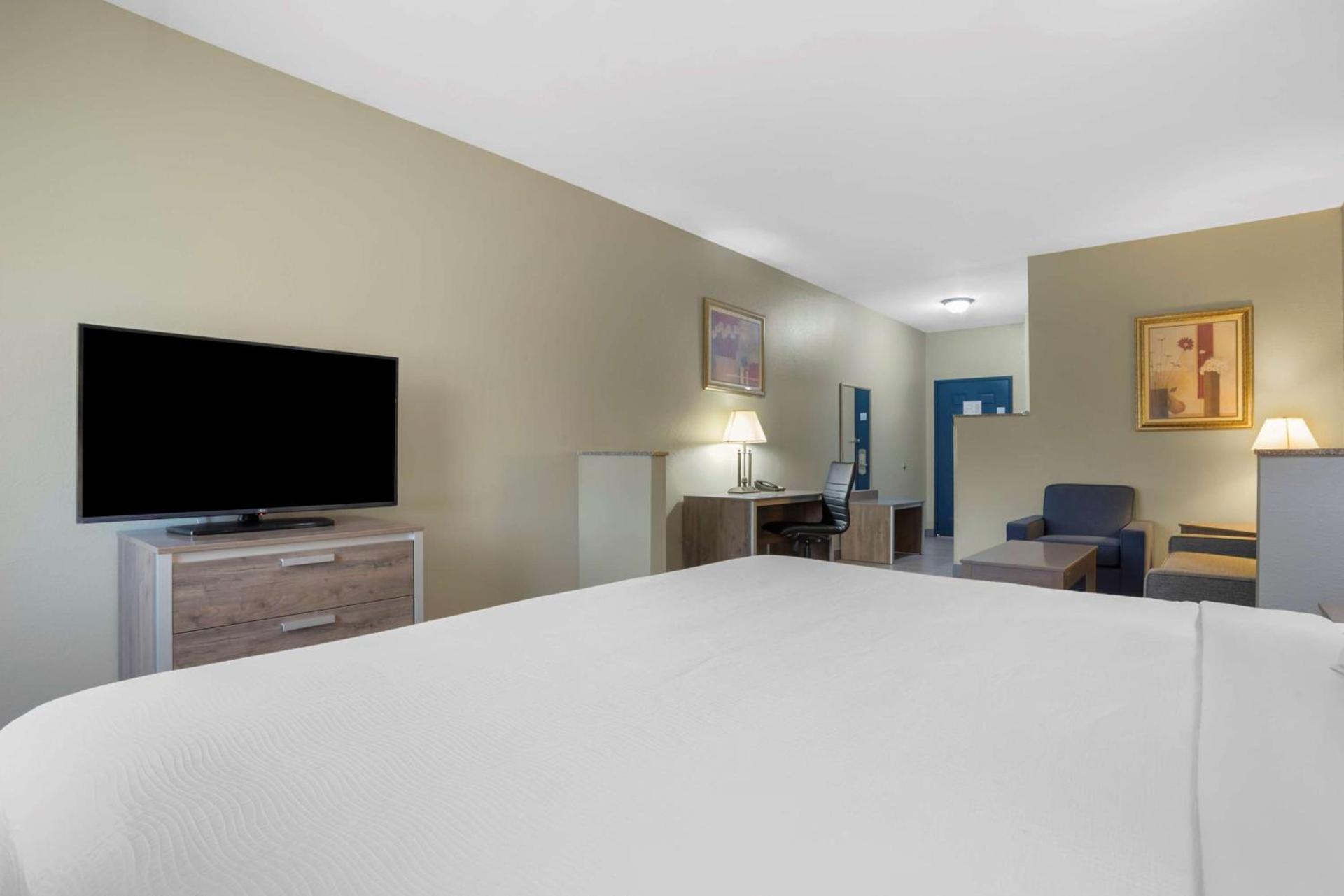 Best Western Wakulla Inn & Suites photo 14