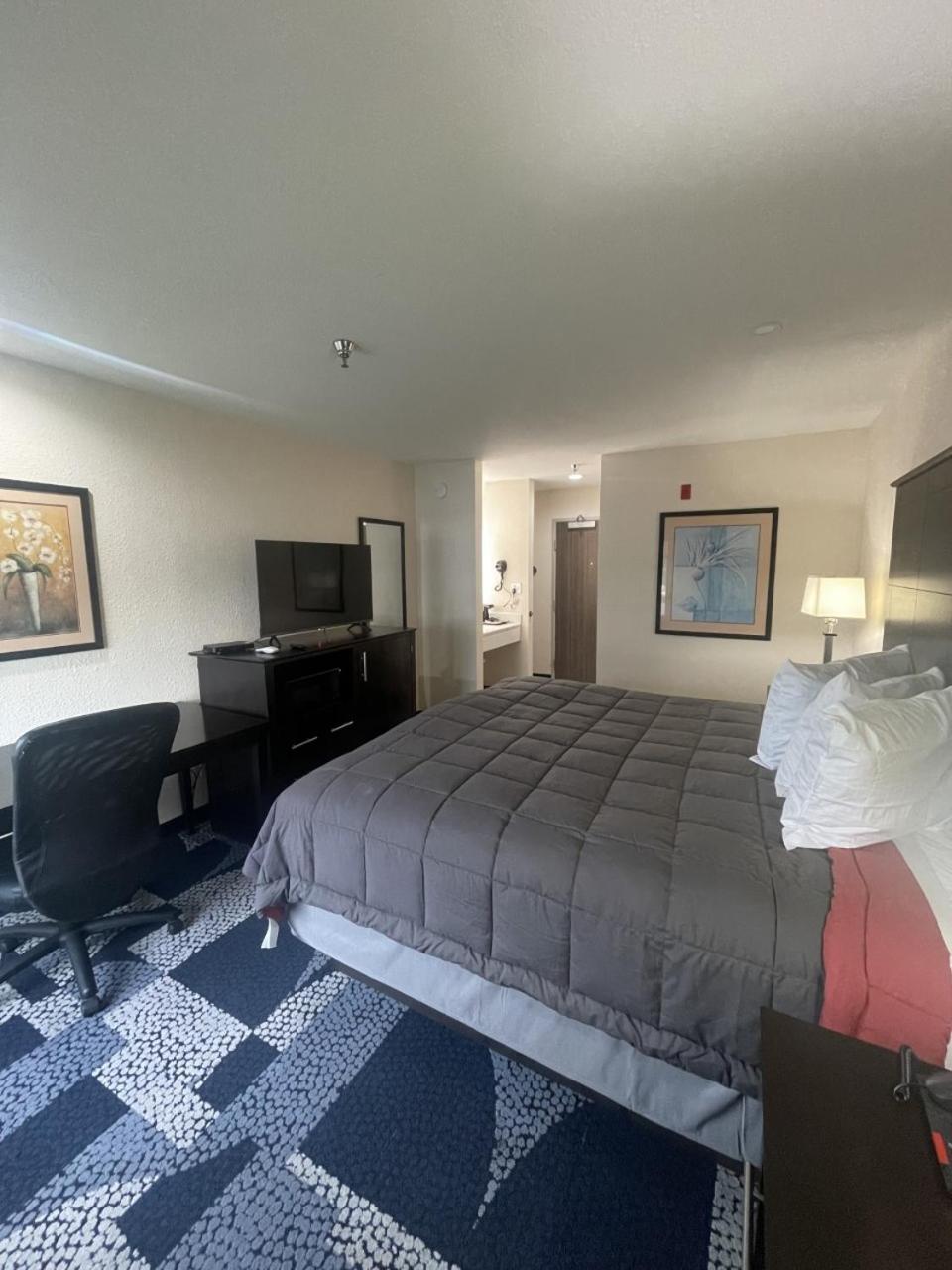 Fairway Inn photo 4