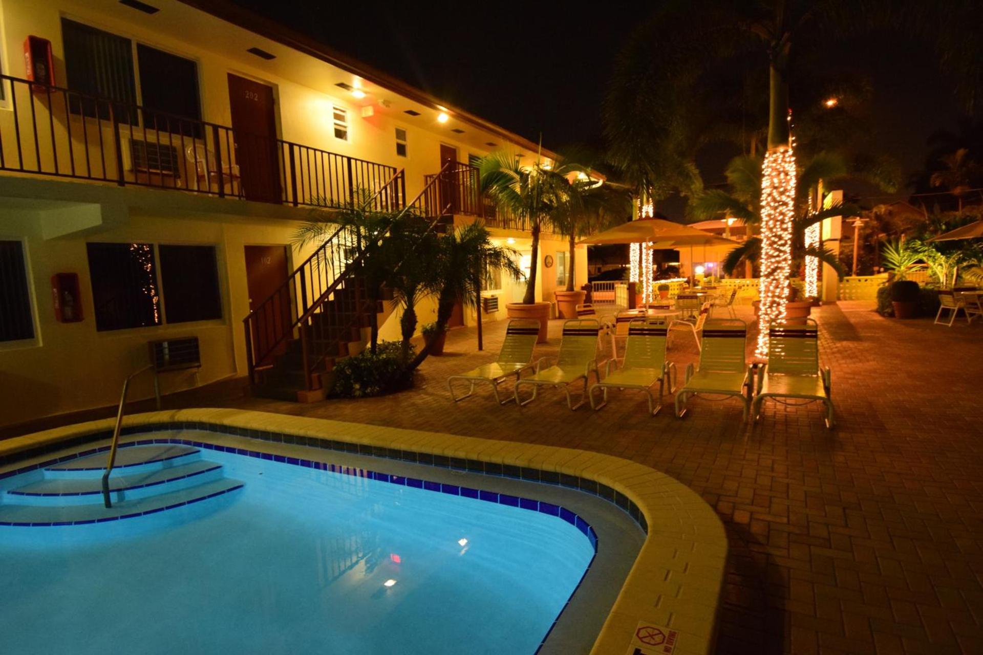 Surf Side Resort photo 42