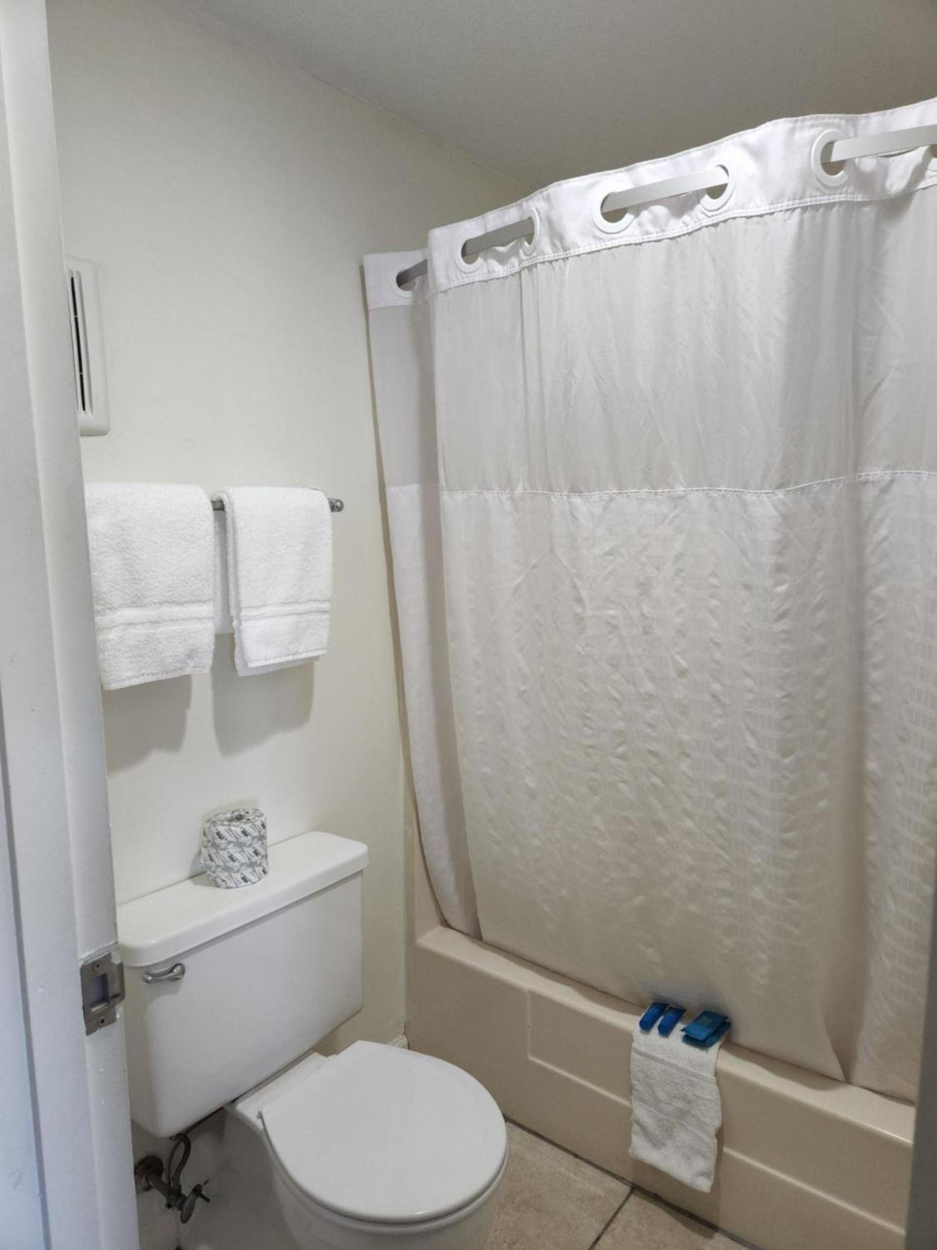 Queen City Inn photo 8