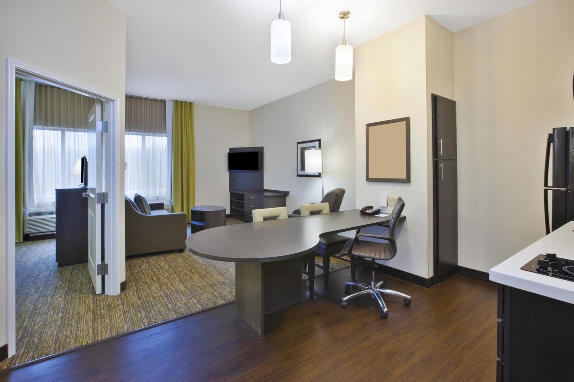 Candlewood Suites MORGANTOWN-UNIV WEST VIRGINIA by IHG photo 37