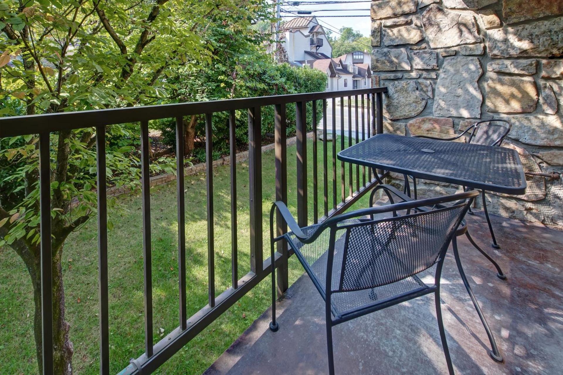 Gatlinburg Town Square photo 30