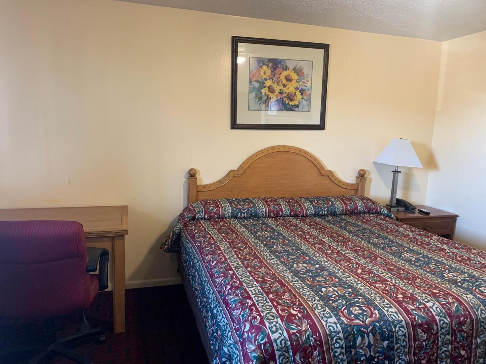 BUDGET INN photo 3
