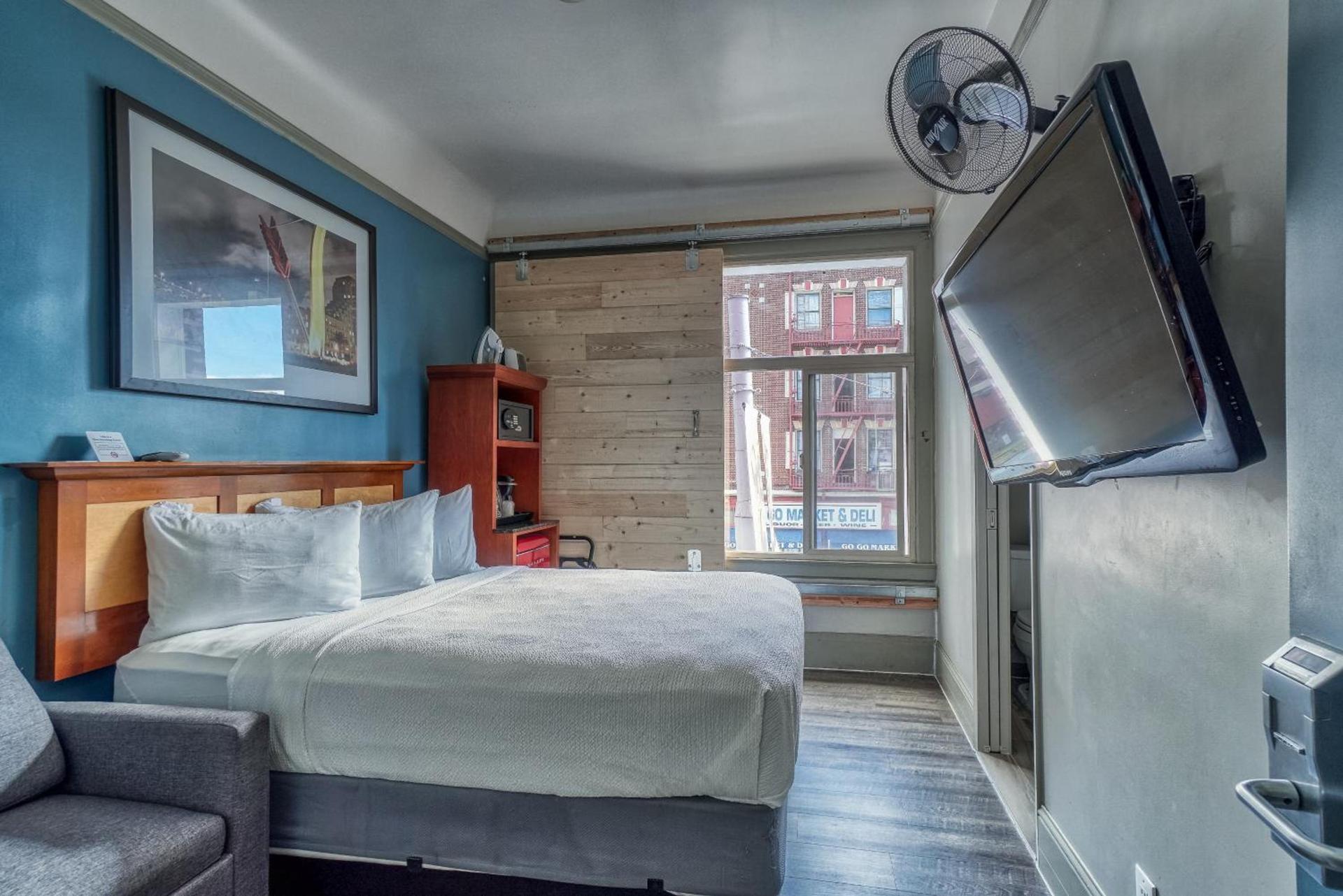 Ram's Hotel photo 6