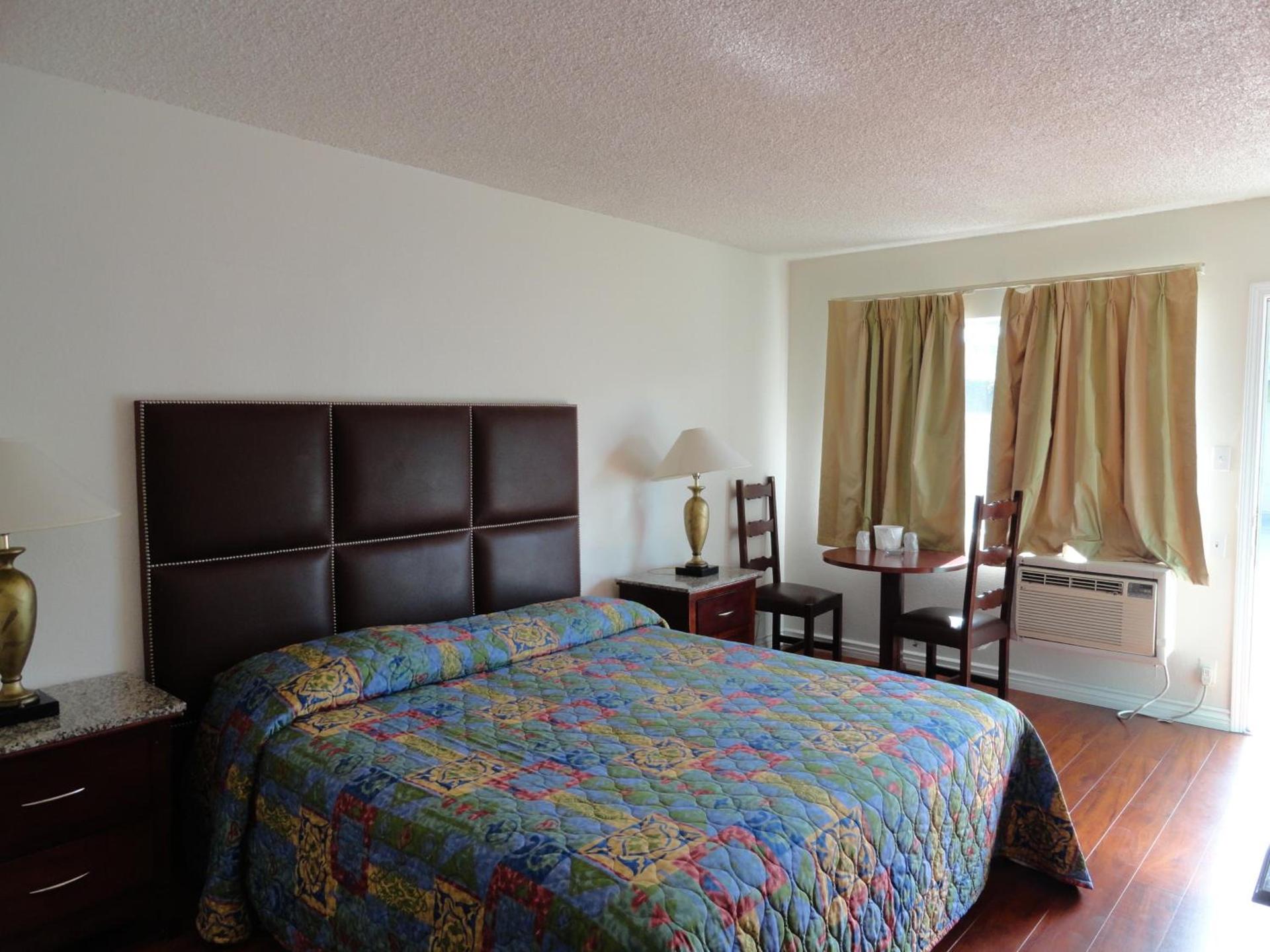 Travel Inn photo 12