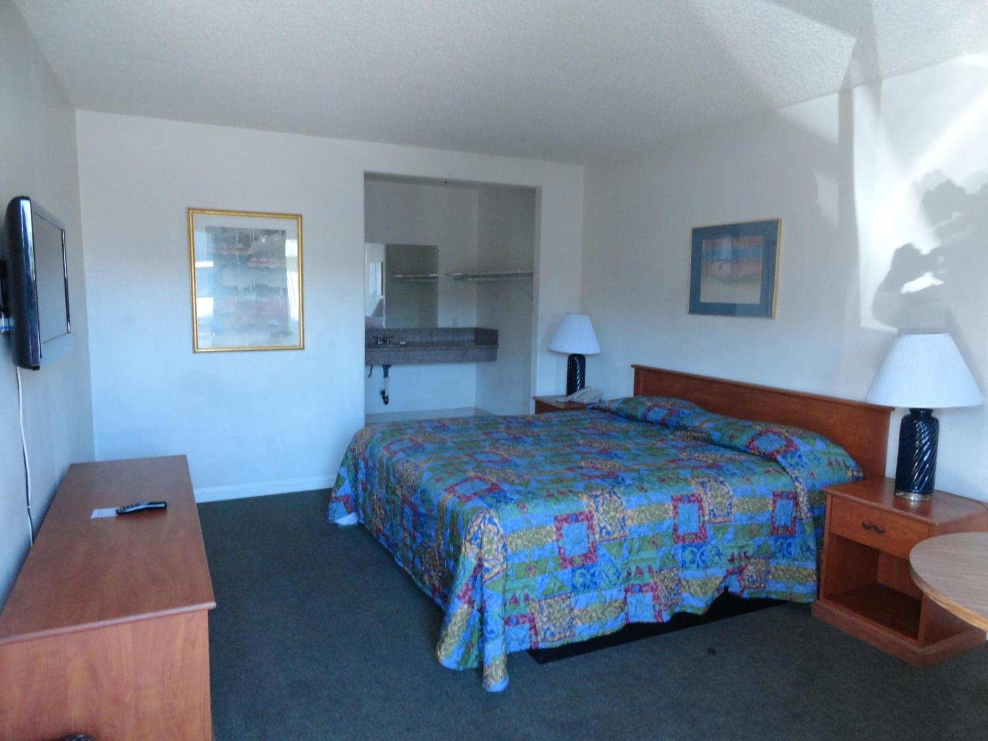 Travel Inn photo 14