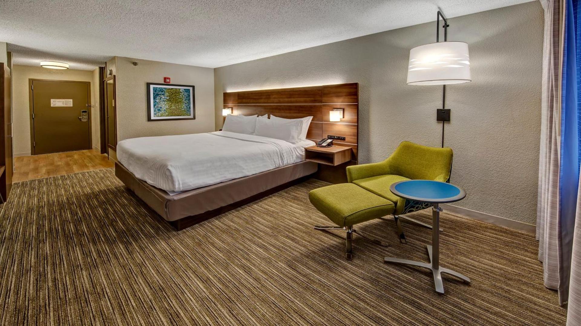 Holiday Inn Express Louisville Airport Expo Center by IHG photo 28