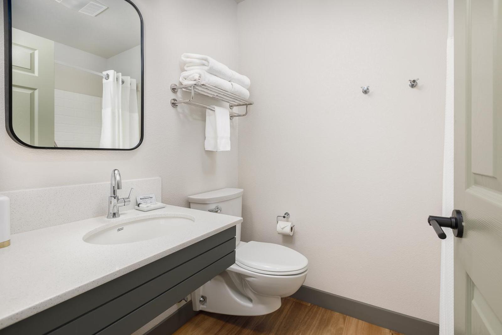 Surfland Hotel photo 33
