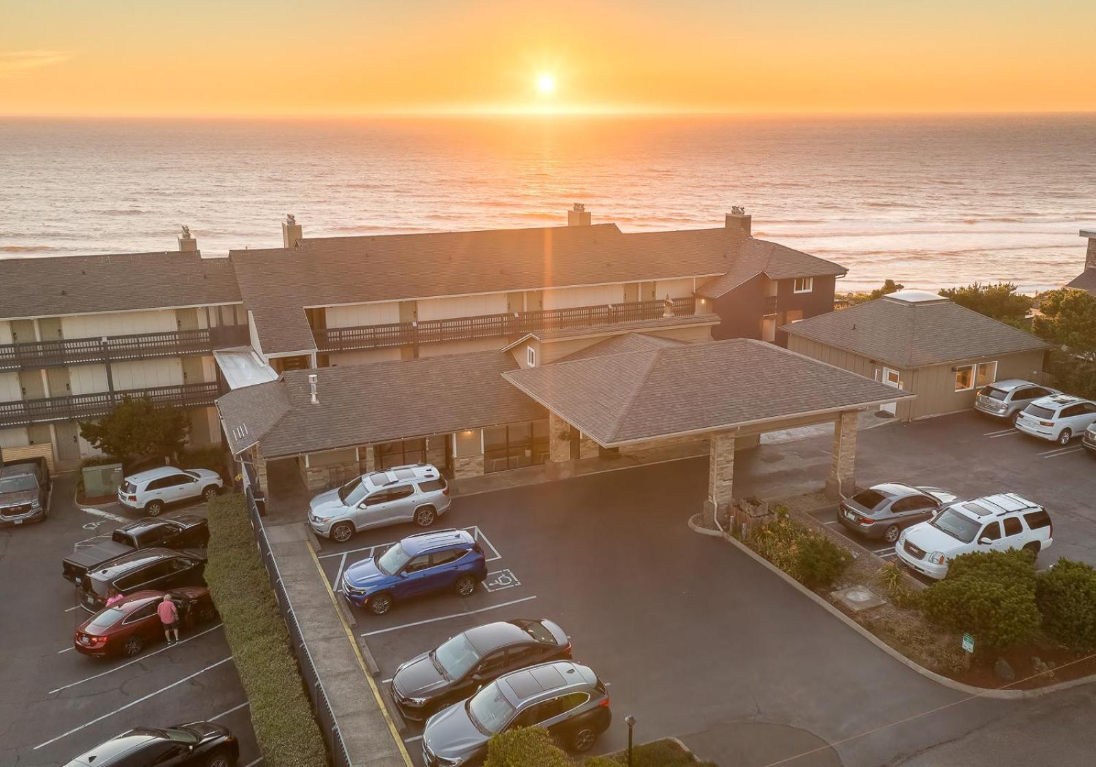 Surfland Hotel photo 13
