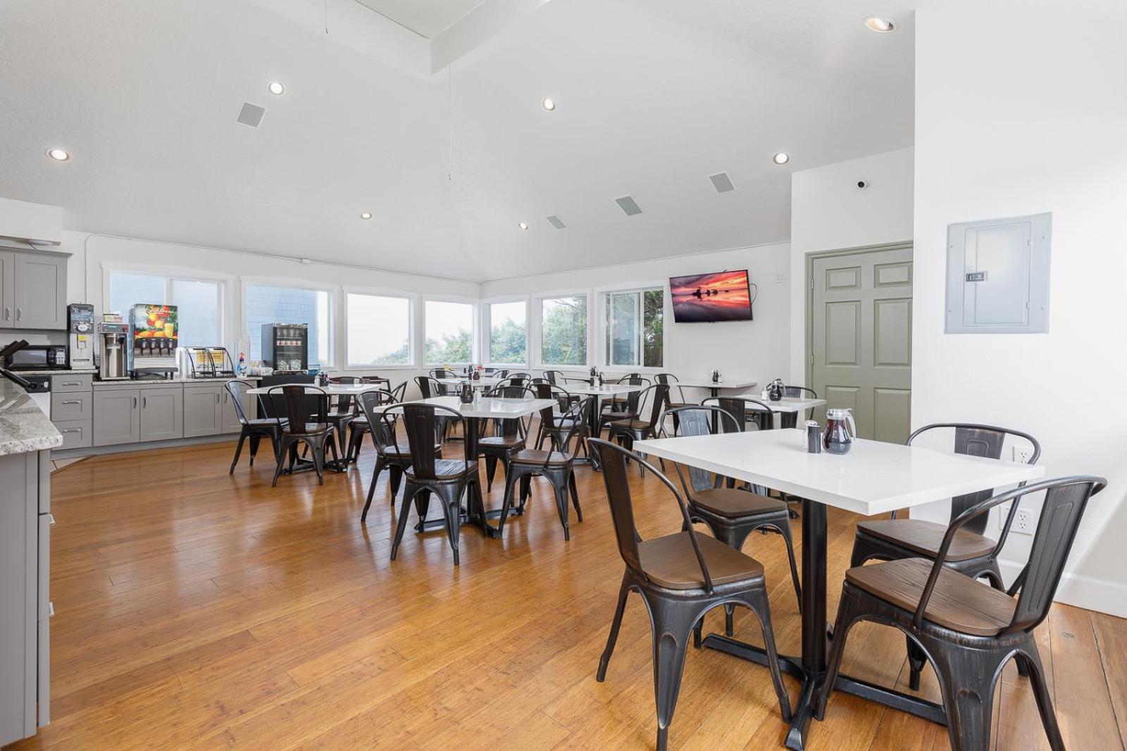 Surfland Hotel photo 19