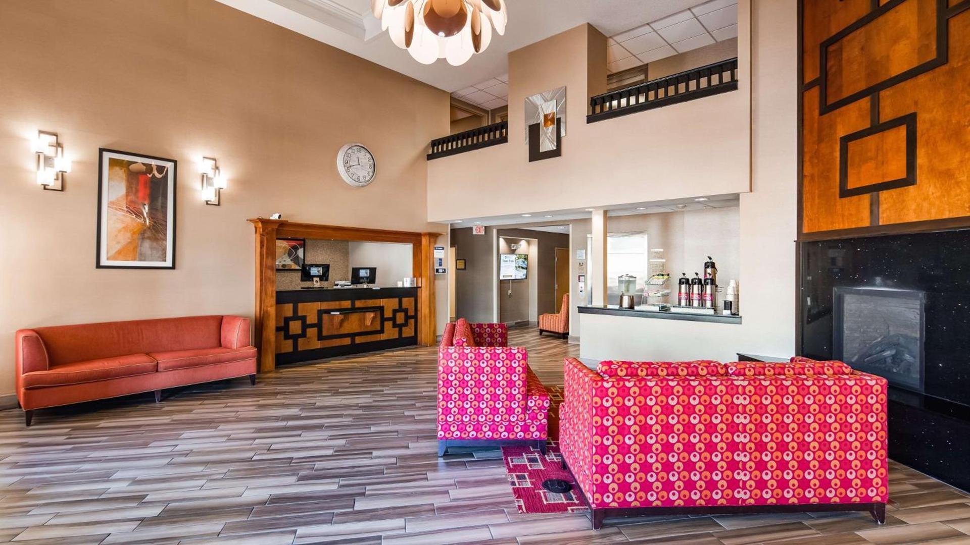 Best Western Plus Peoria photo 24