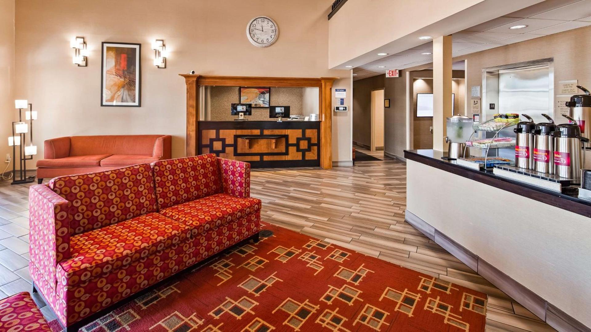 Best Western Plus Peoria photo 7