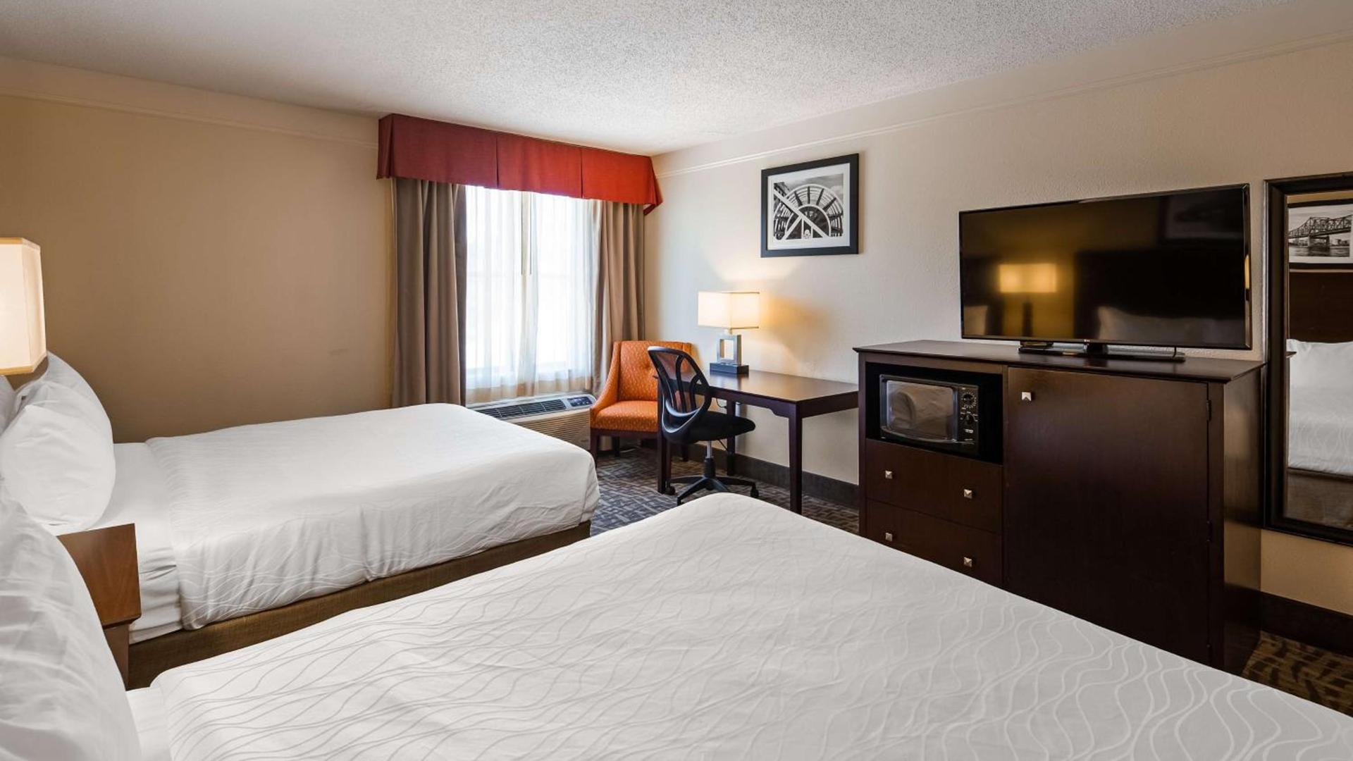 Best Western Plus Peoria photo 13