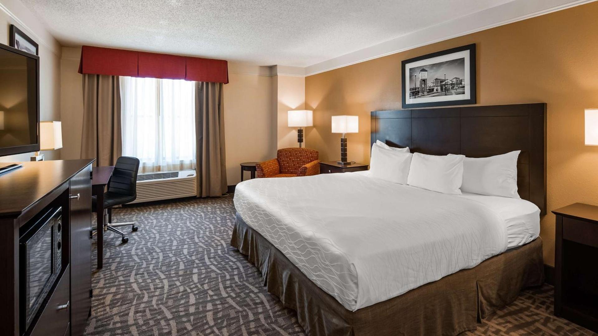 Best Western Plus Peoria photo 6