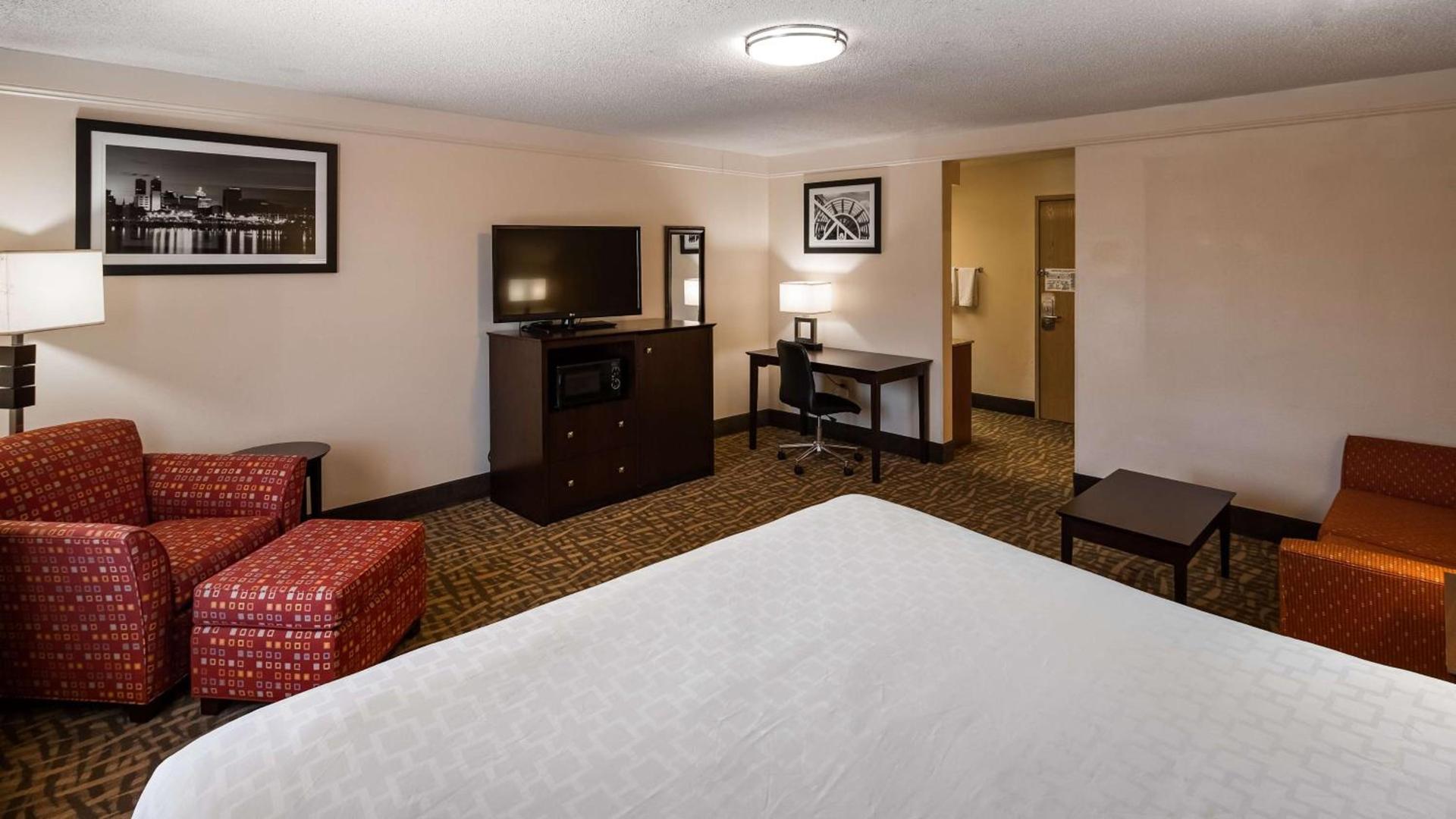 Best Western Plus Peoria photo 16
